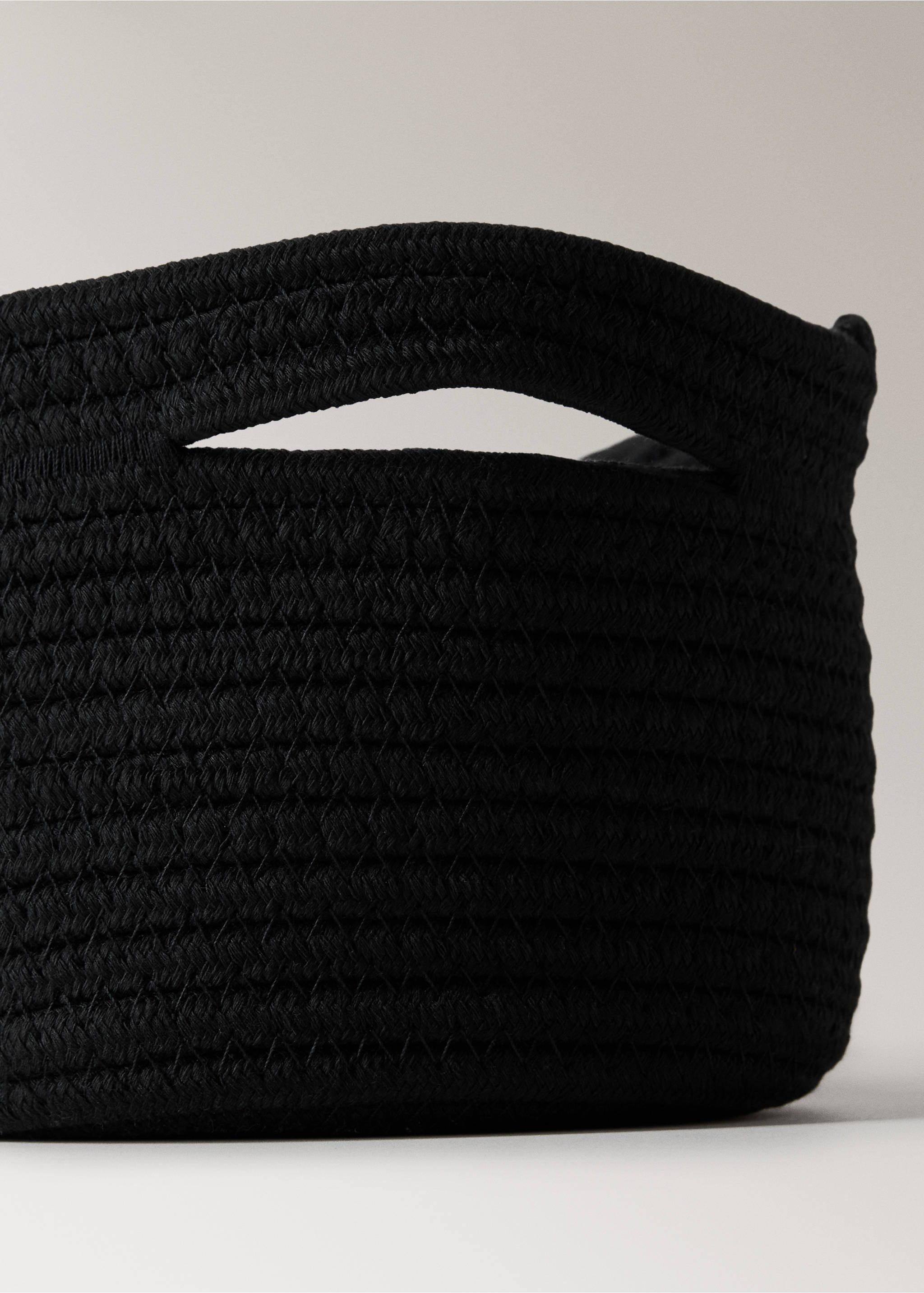 Medium rectangular cotton basket - Details of the article 2, Black. Ref: 87052957-00.