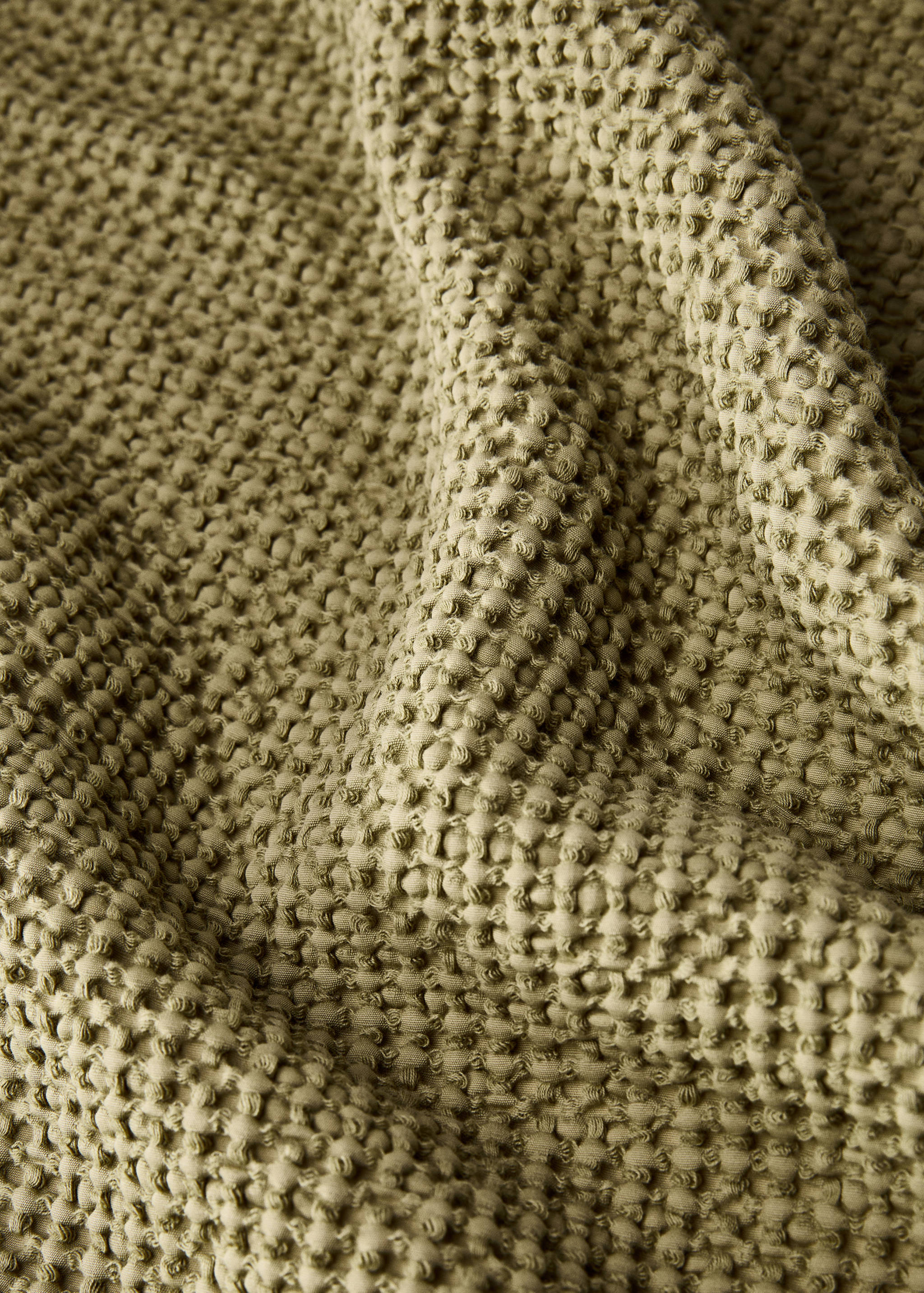 Garment-dyed waffle cotton bedspread for 130/150 cm bed - Details of the article 1