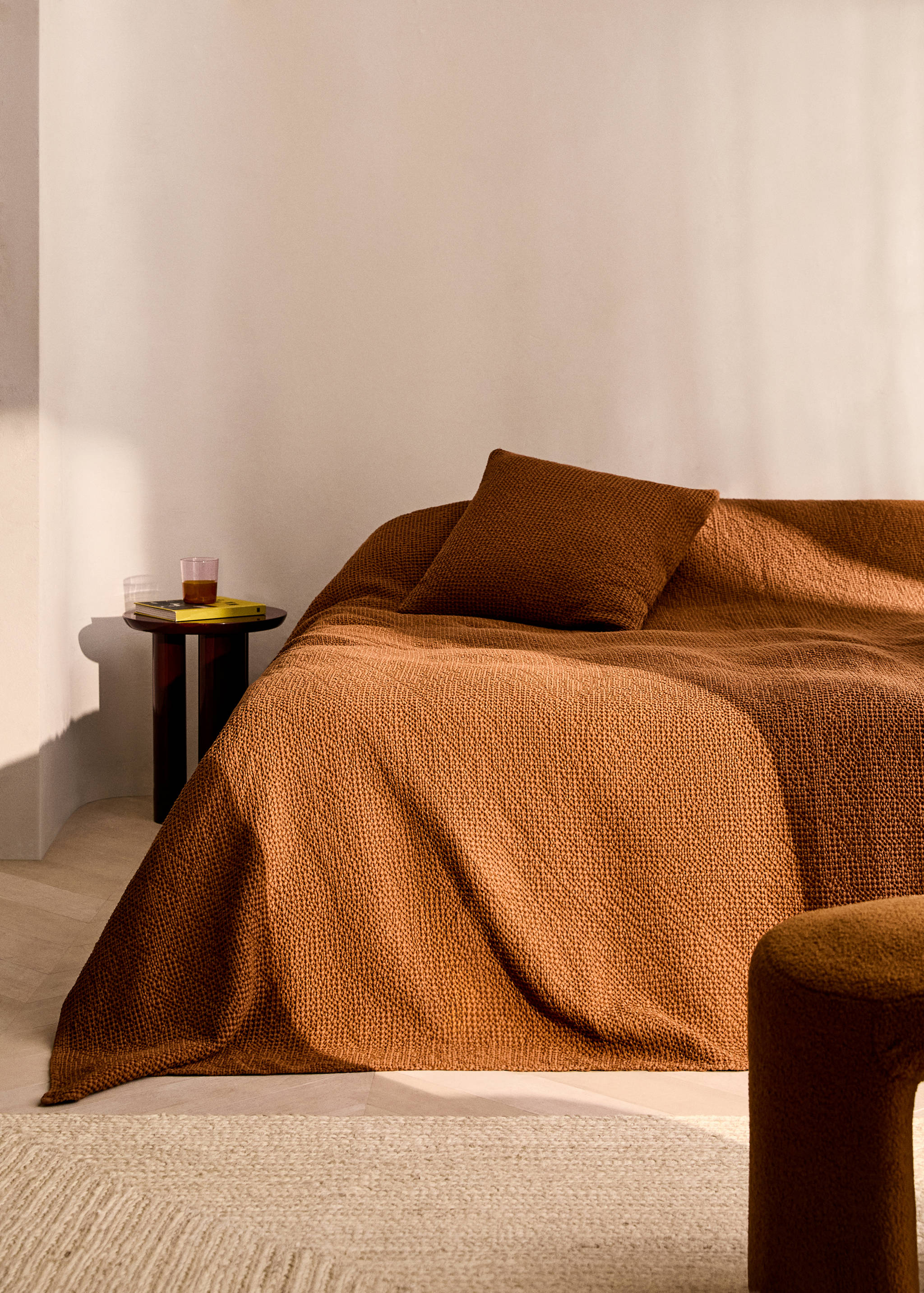 Stückgefärbte Tagesdecke aus Baumwolle mit Waffelstruktur für 130/150 cm Bett - Allgemeine Ansicht