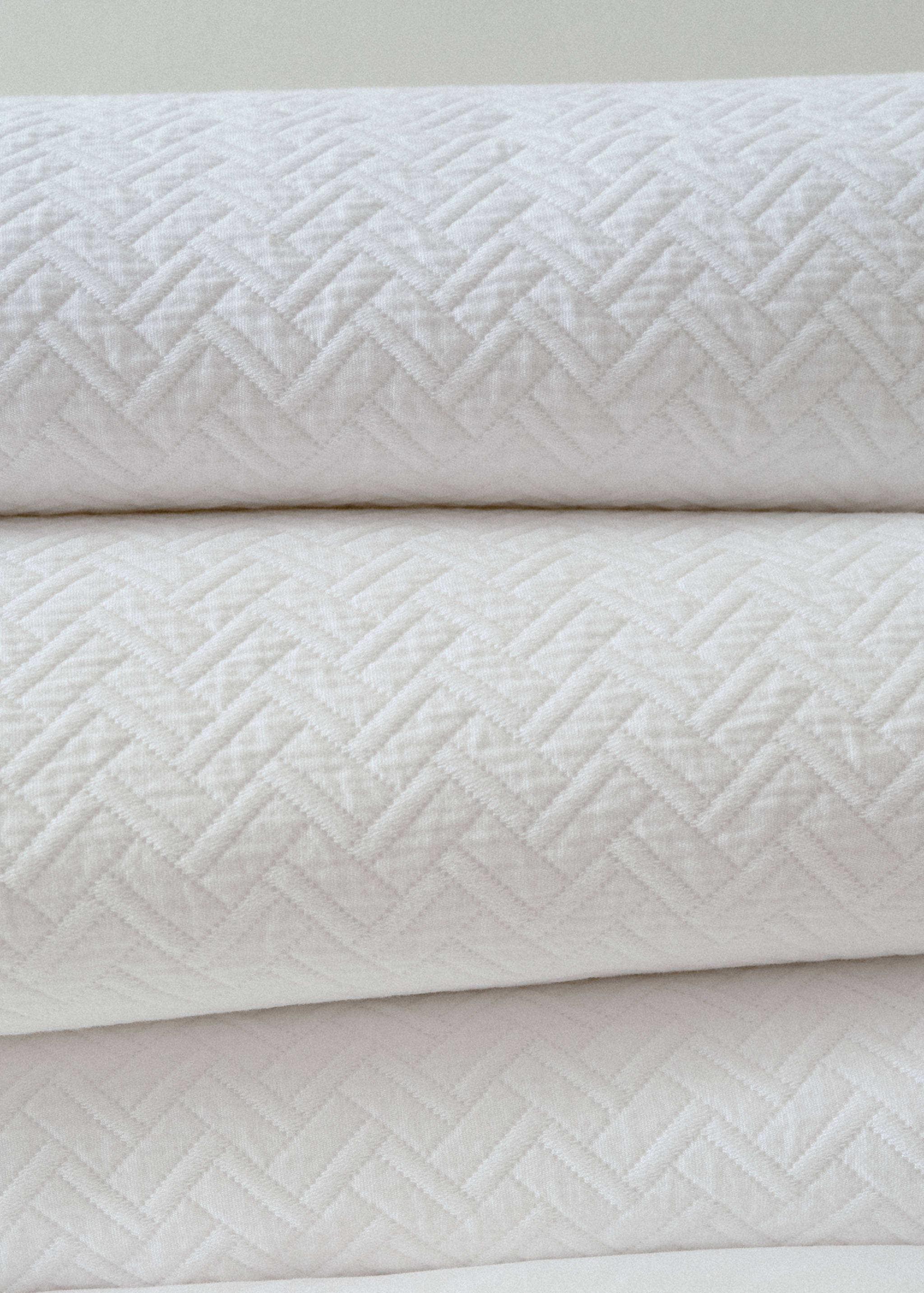 Prekrivač od pamučnog žakarda s geometrijskim uzorkom za krevet veličine  90/105 cm - Detalji artikla 7