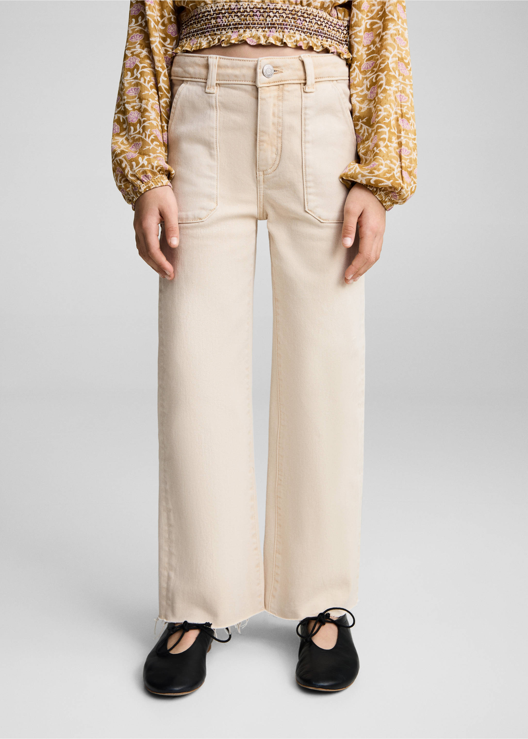 Jean poche utilitaire - Détail de l'article 6, Écru. Ref: 87053270-00.