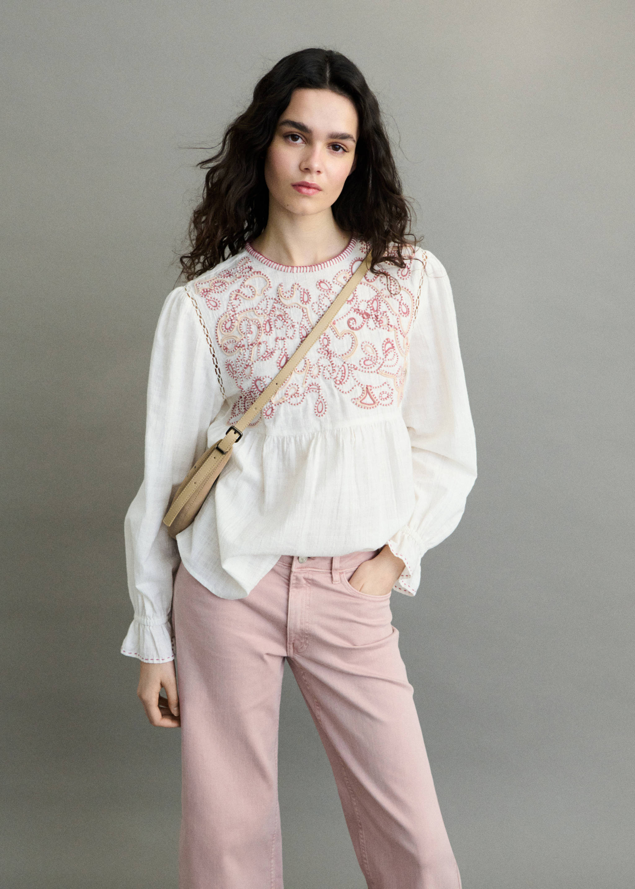 Geborduurde katoenen blouse - Detail van het artikel 5