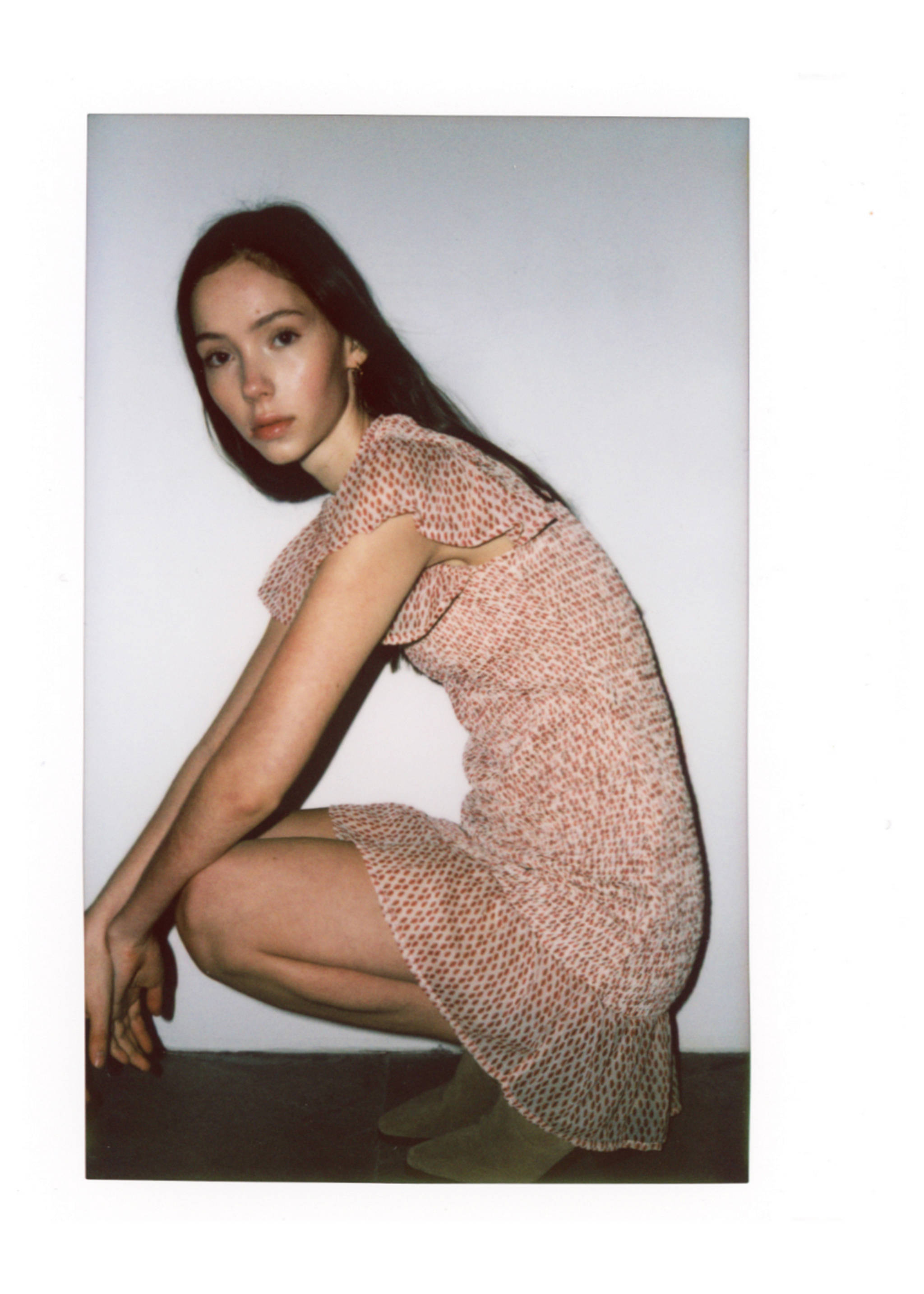 Printed ruched dress - Details of the article 7, Red. Ref: 87053279-00.
