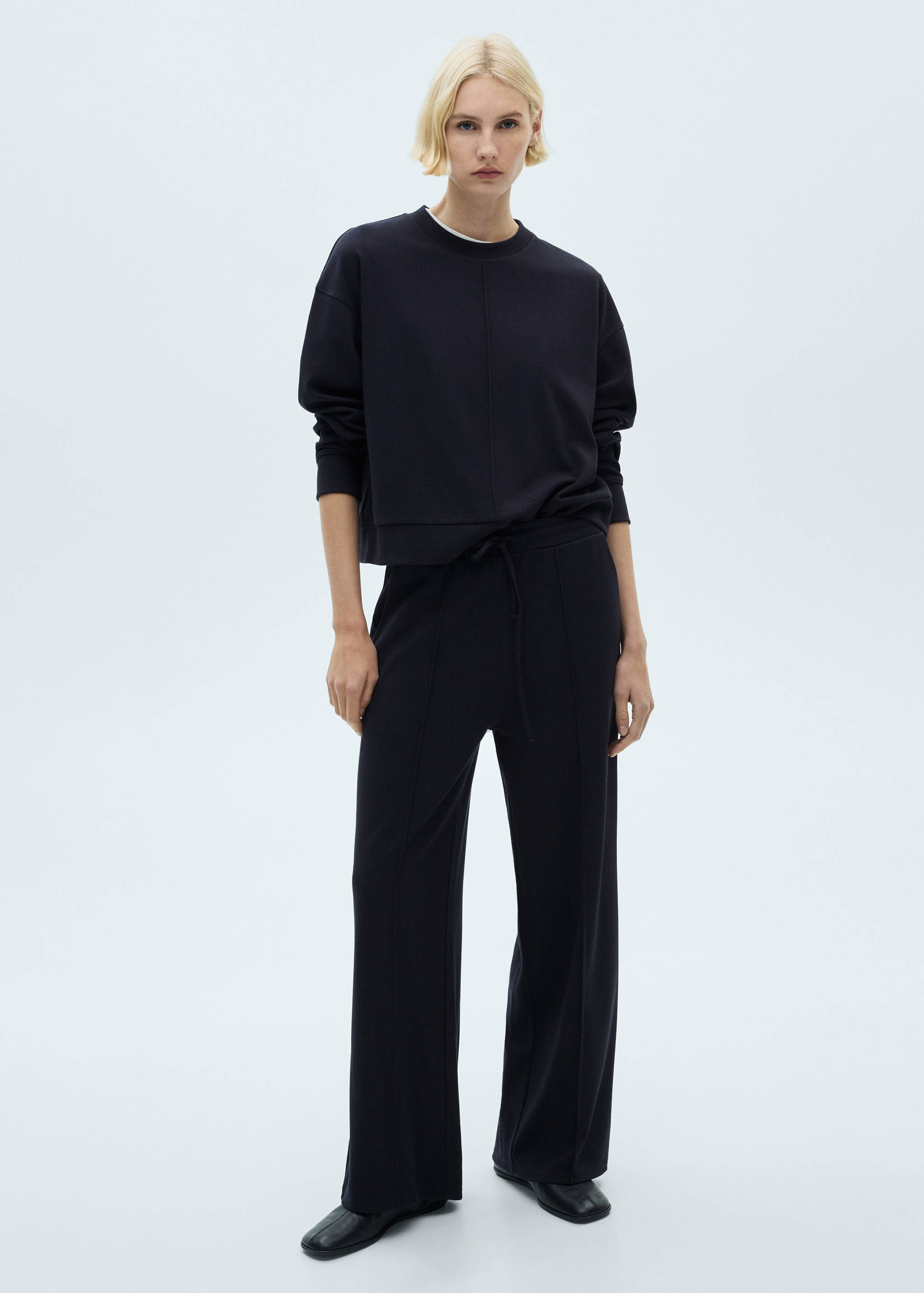 Sudadera cuello redondo detalle costura - Plano general