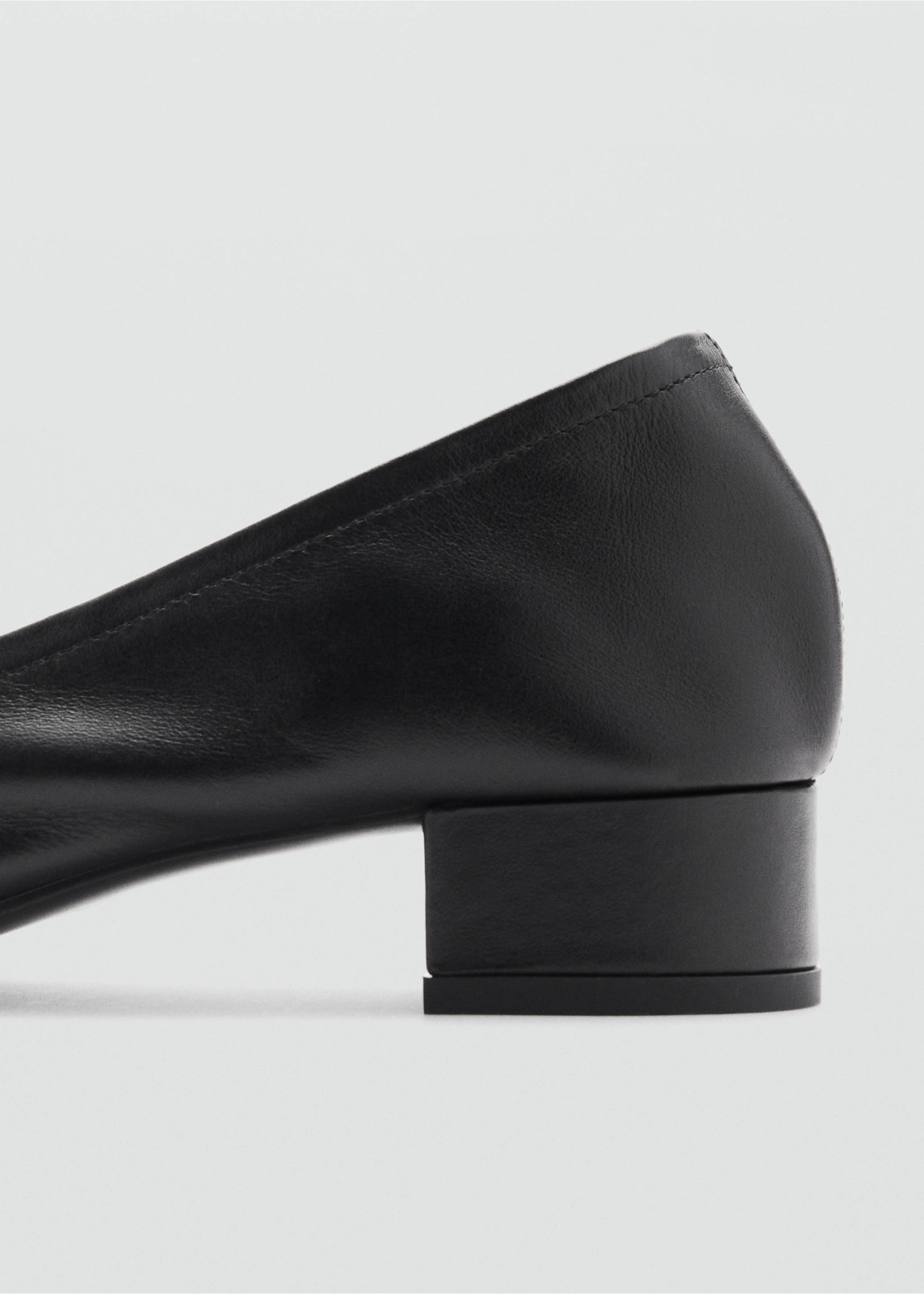 Buckle leather shoes - Details of the article 2, Black. Ref: 87053286-00.