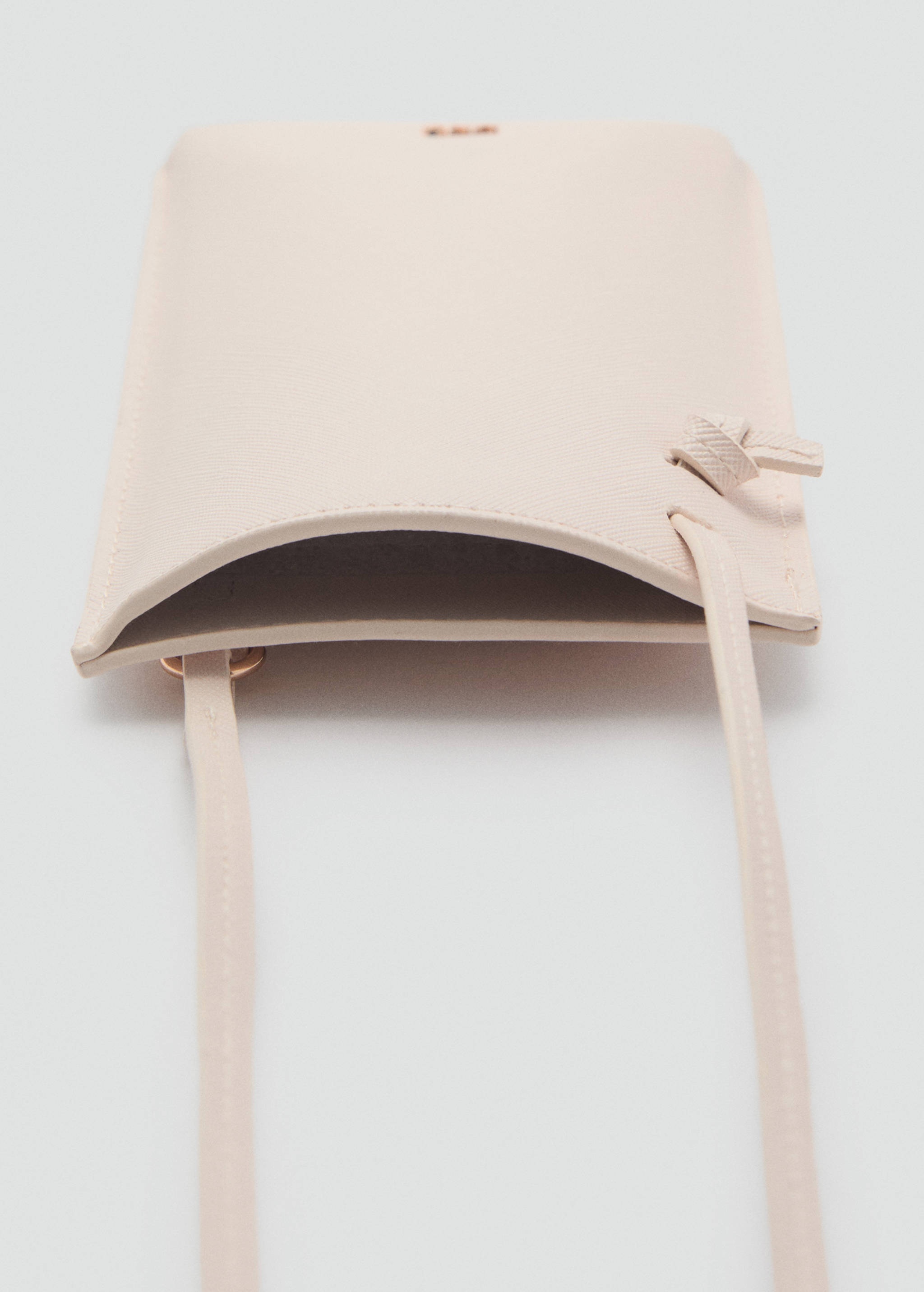 Saffiano-effect crossbody cell phone case - Details of the article 2