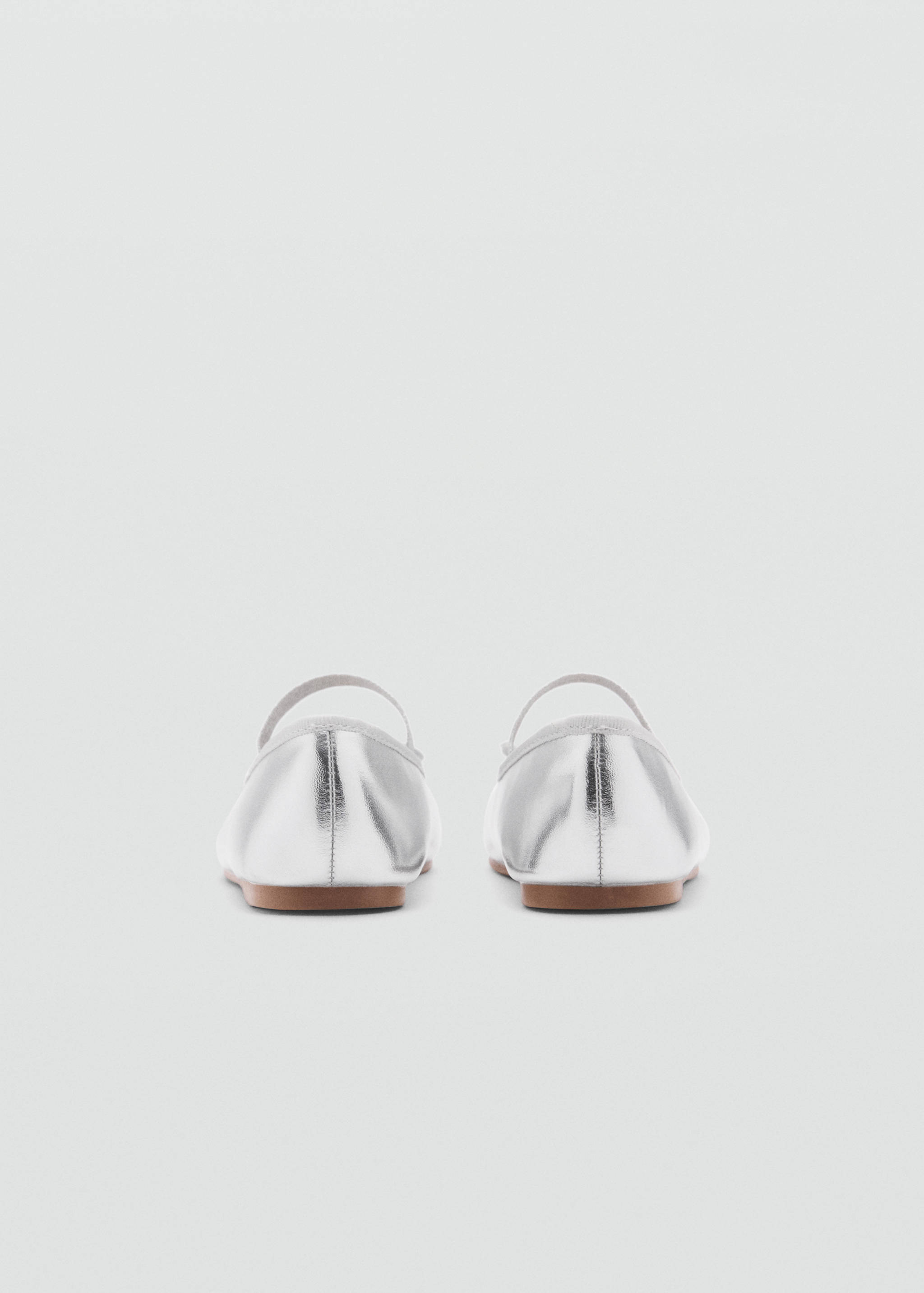Ballet flats with metallic strap - Details of the article 1