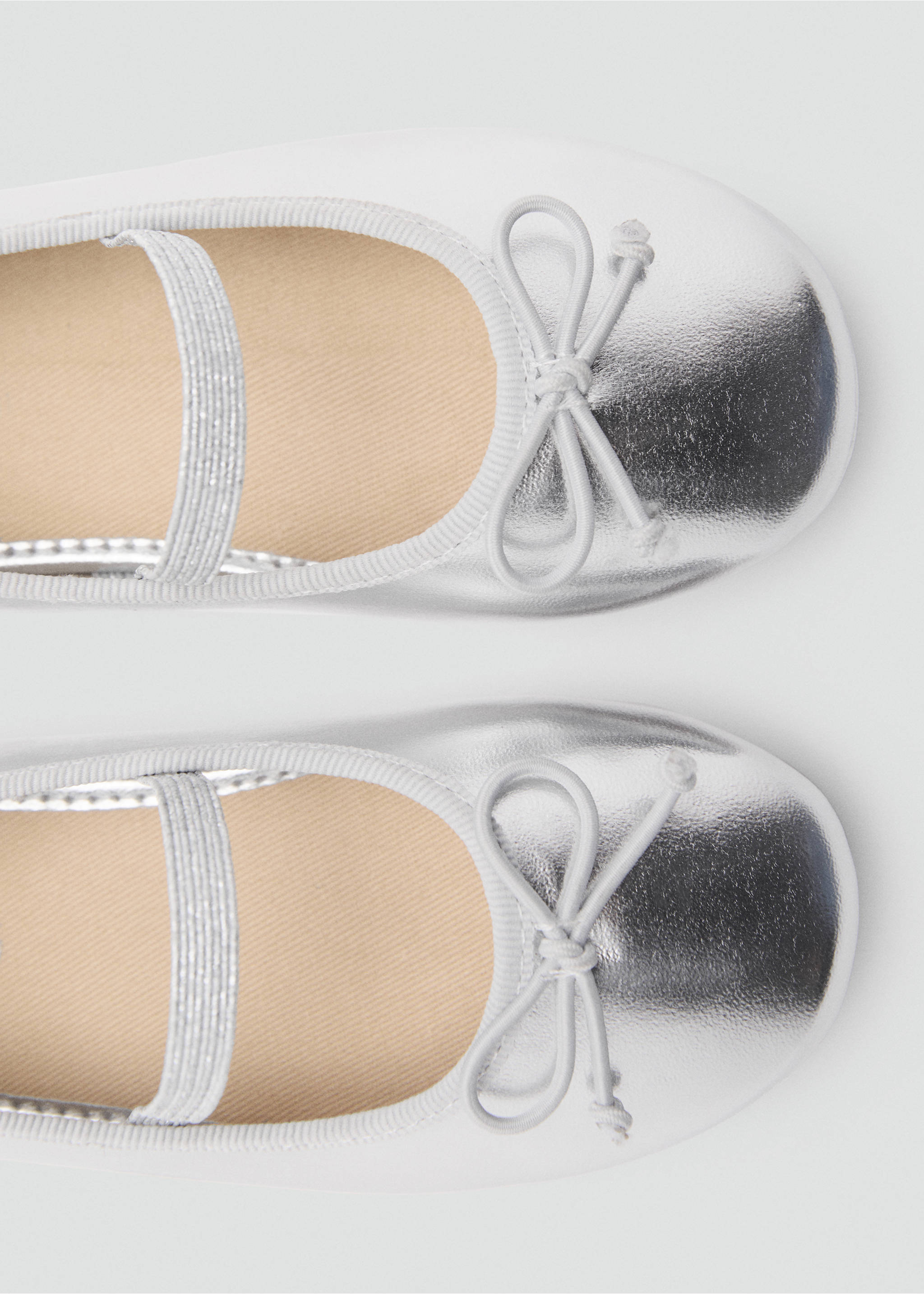 Ballet flats with metallic strap - Details of the article 2, Silver. Ref: 87053641-00.