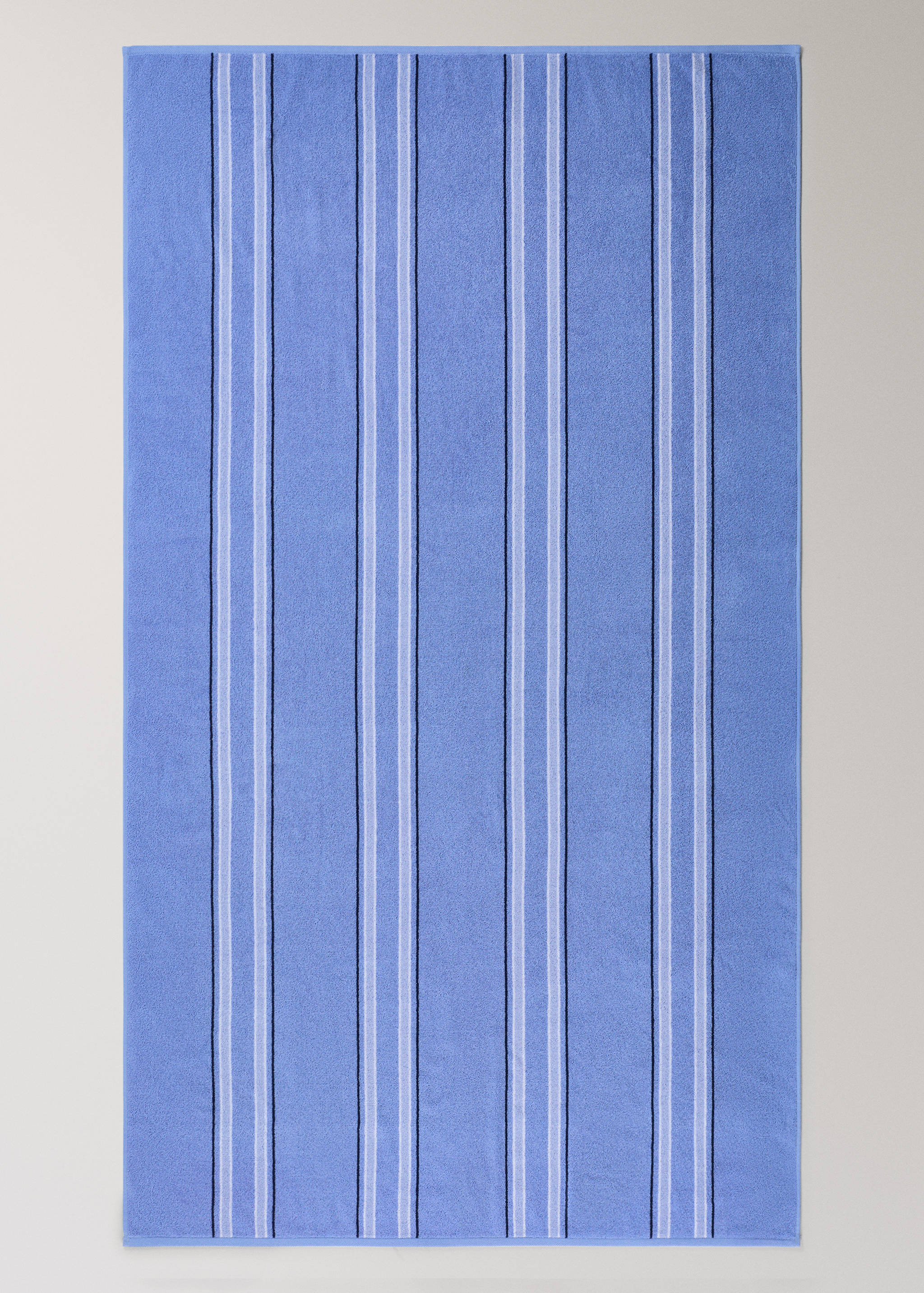 Multi-coloured striped beach towel - Details of the article 3