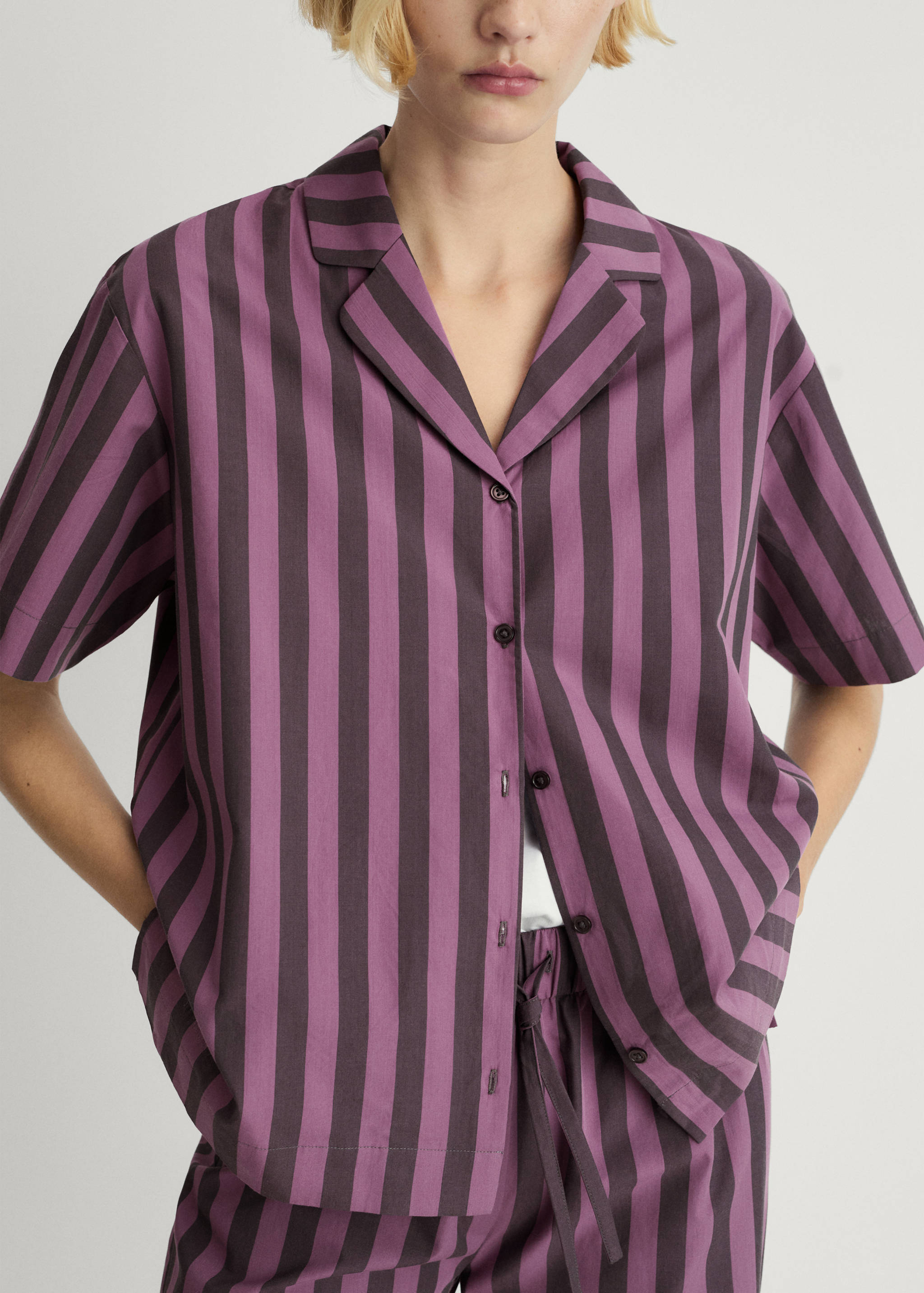 Two-tone woven striped short shirt - Medium plane