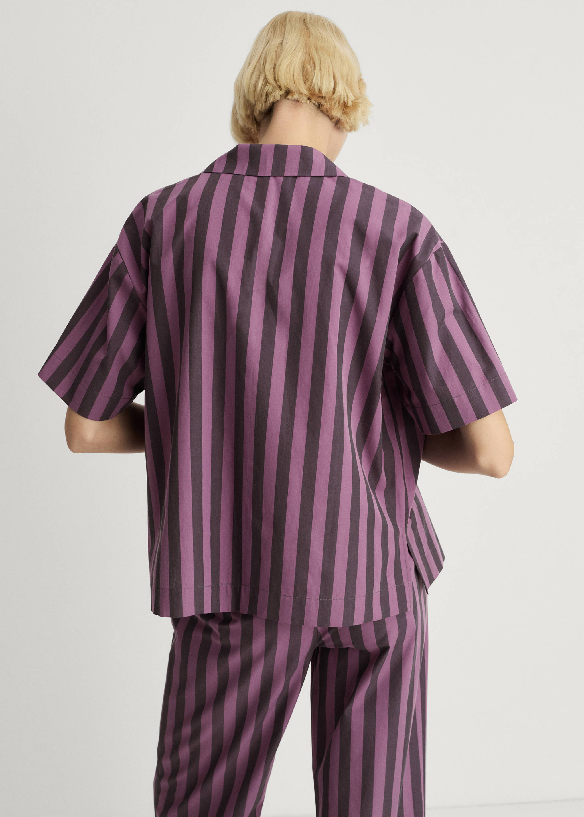 Two-tone woven striped short shirt - Reverse of the article