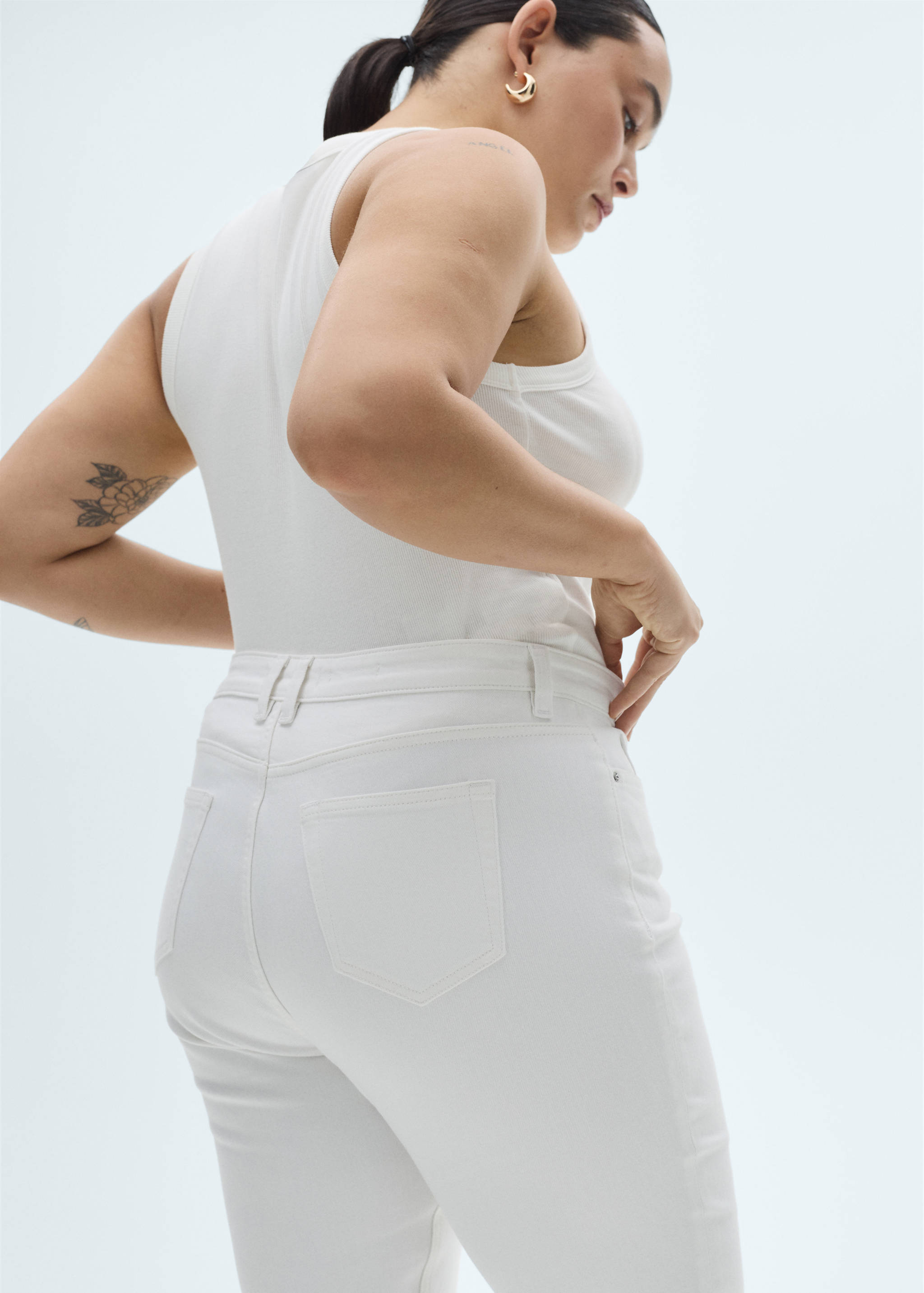 Mid-rise skinny jeans - Details of the article 4