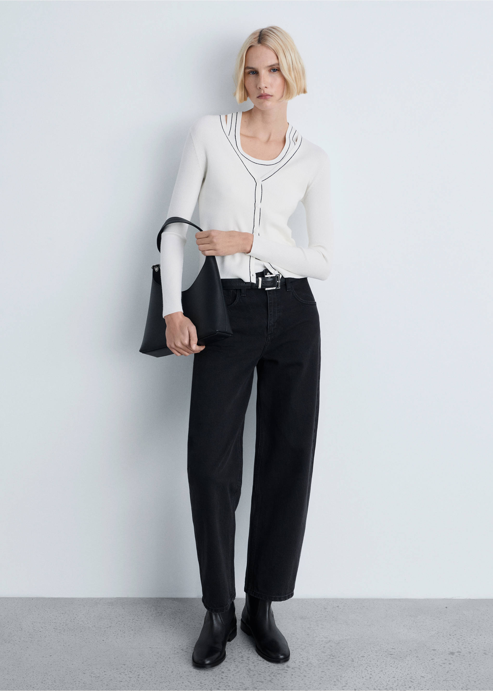 V-neck knitted cardigan - General plane, Ecru. Ref: 87054074-00.