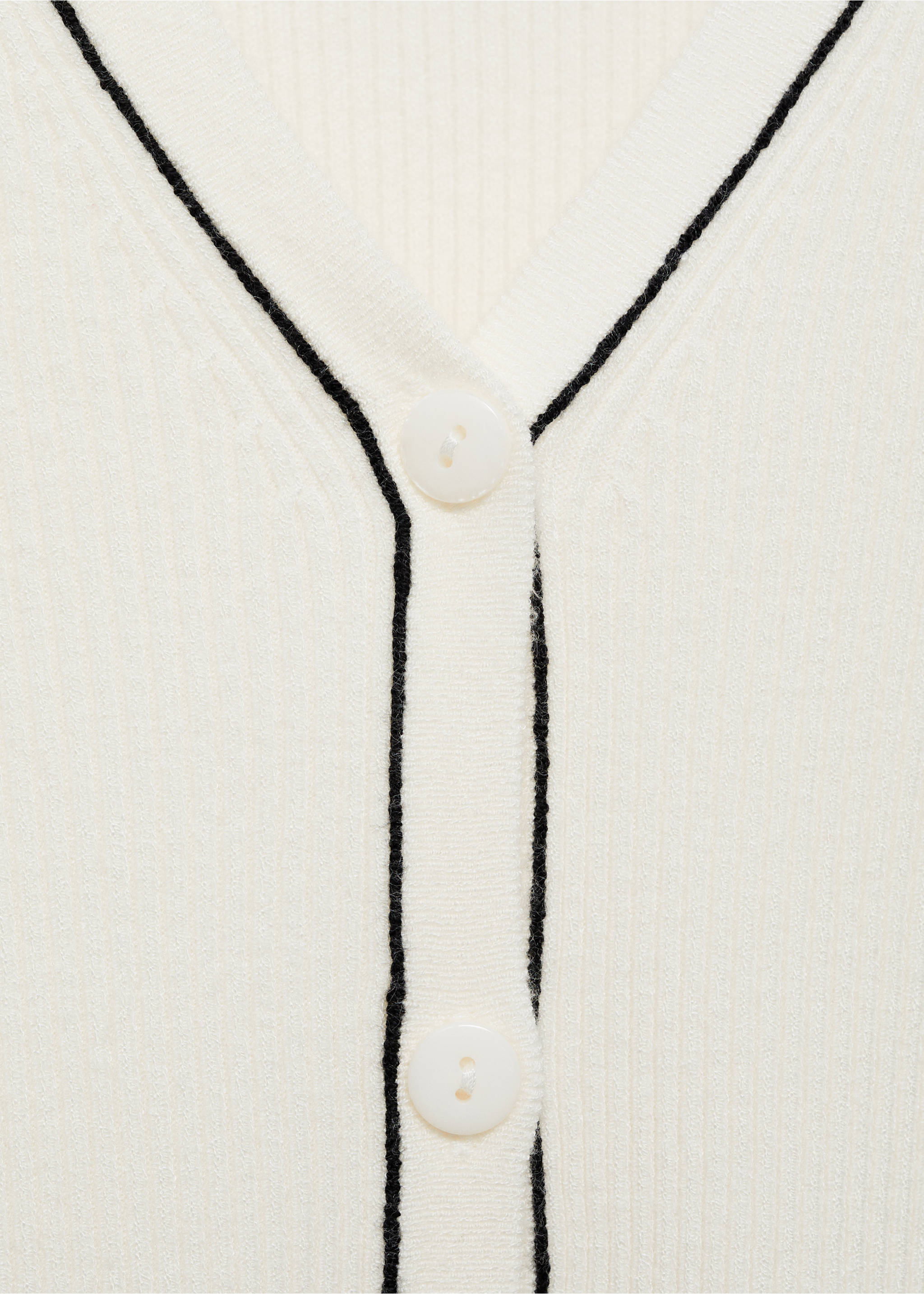 V-neck knitted cardigan - Details of the article 8, Ecru. Ref: 87054074-00.