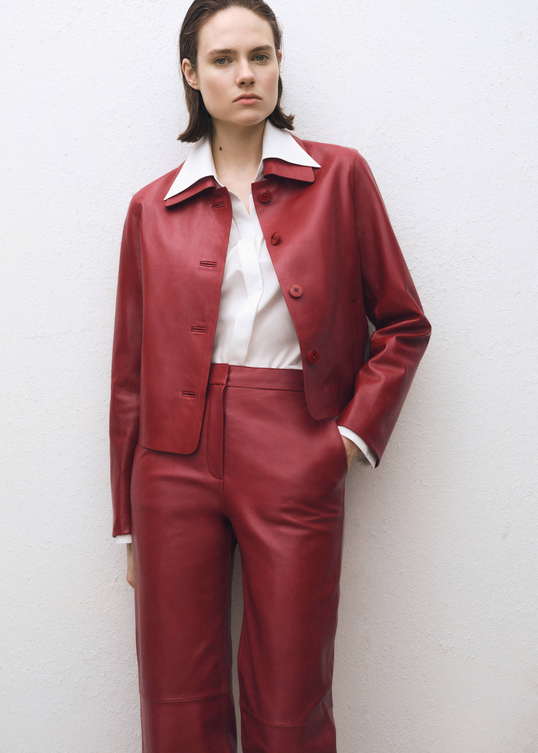 Straight-fit leather trousers - Details of the article 1