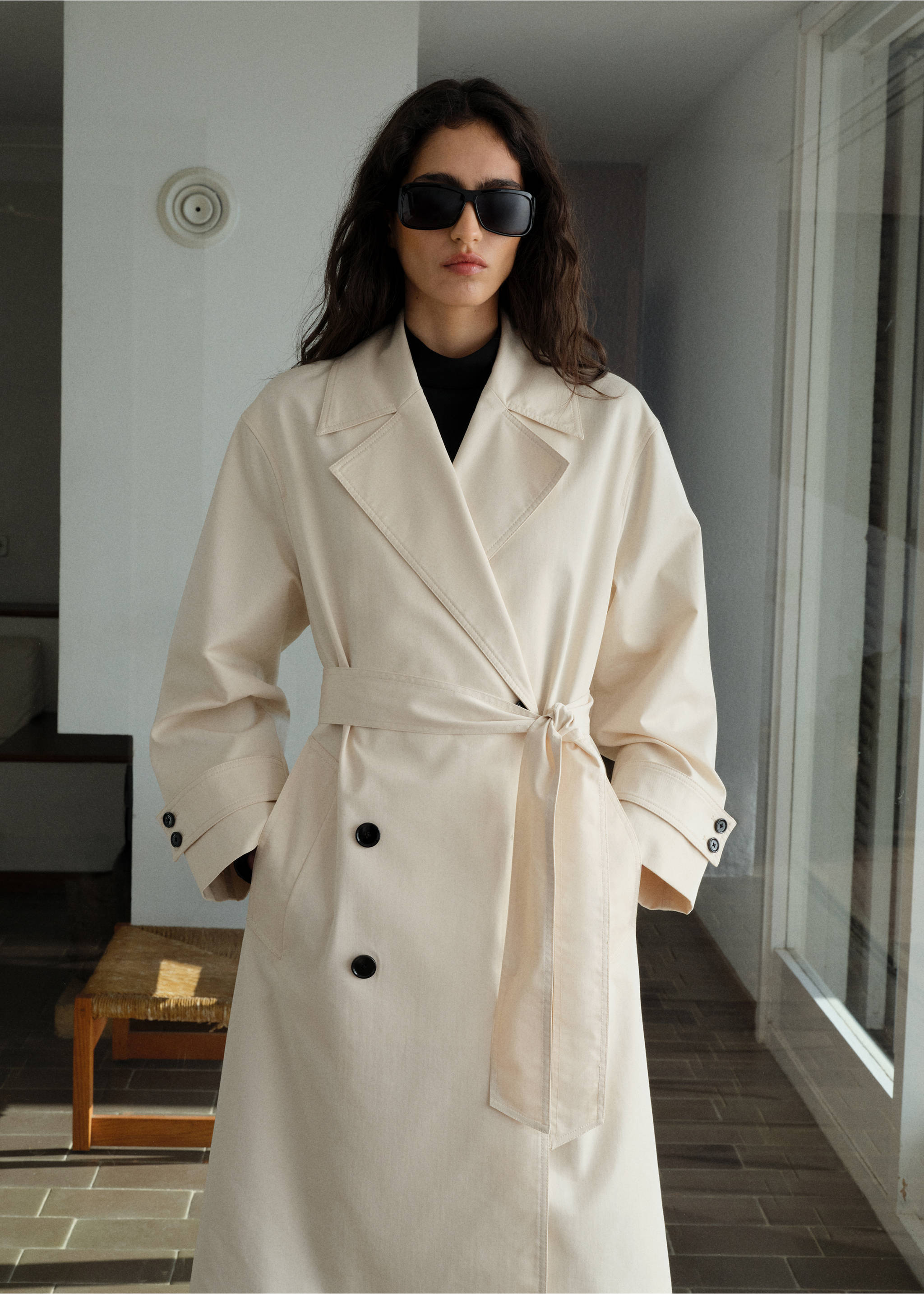 Long oversized double-breasted trench coat - Medium plane, Ecru. Ref: 87054076-00.