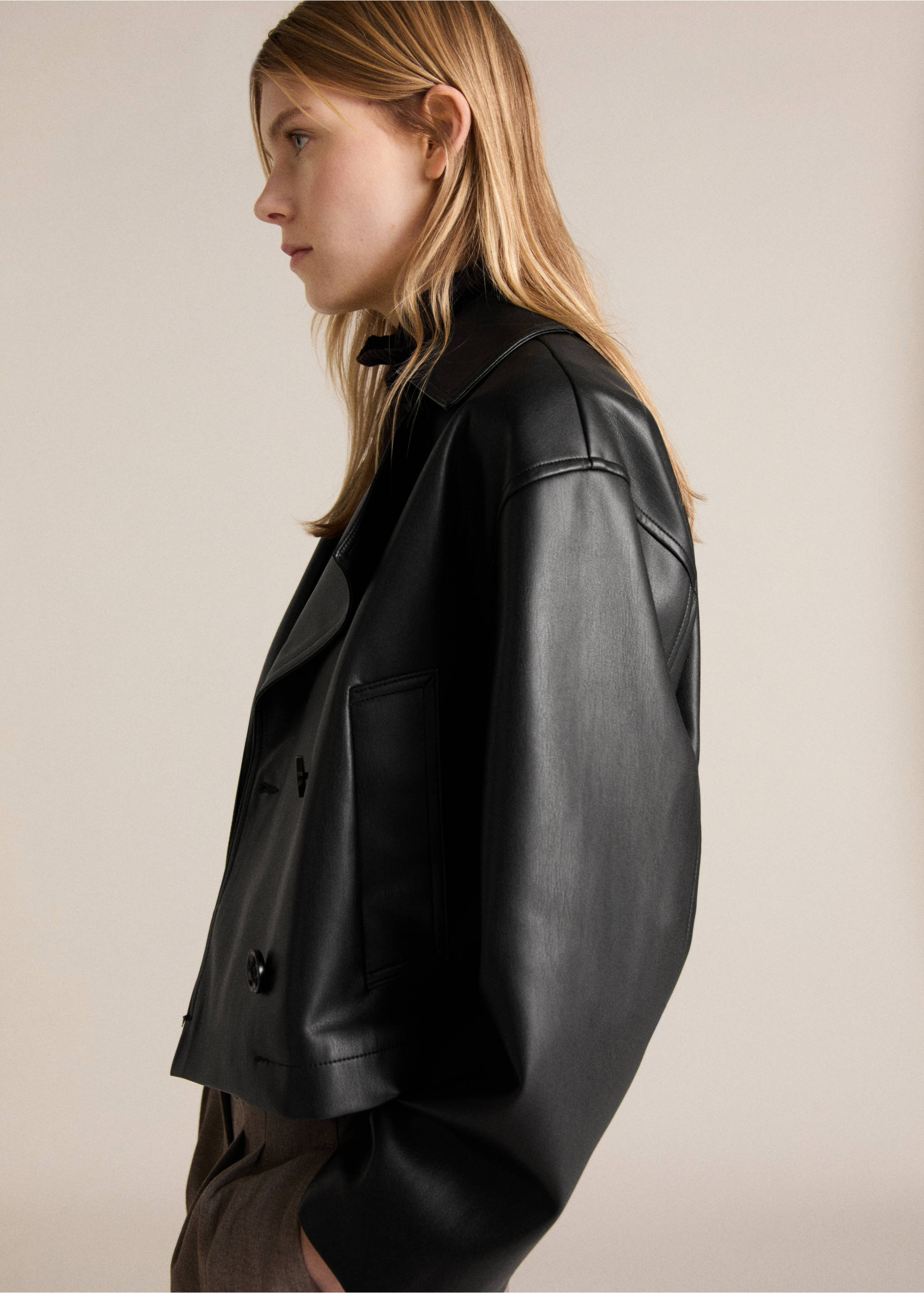 Faux-leather cropped jacket - Details of the article 1, Black. Ref: 87054077-00.
