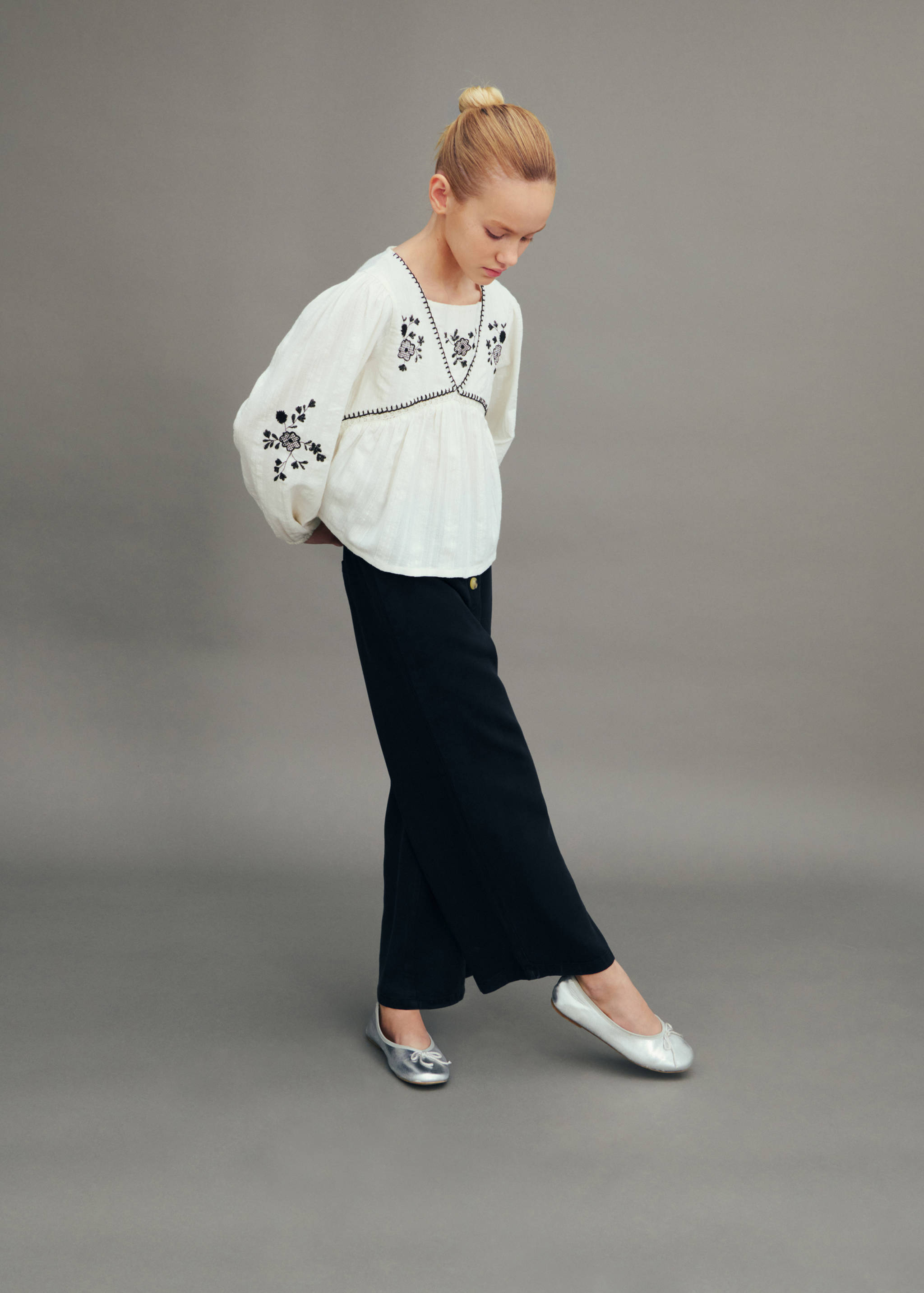 Metallic ballet flats with bow - Details of the article 6