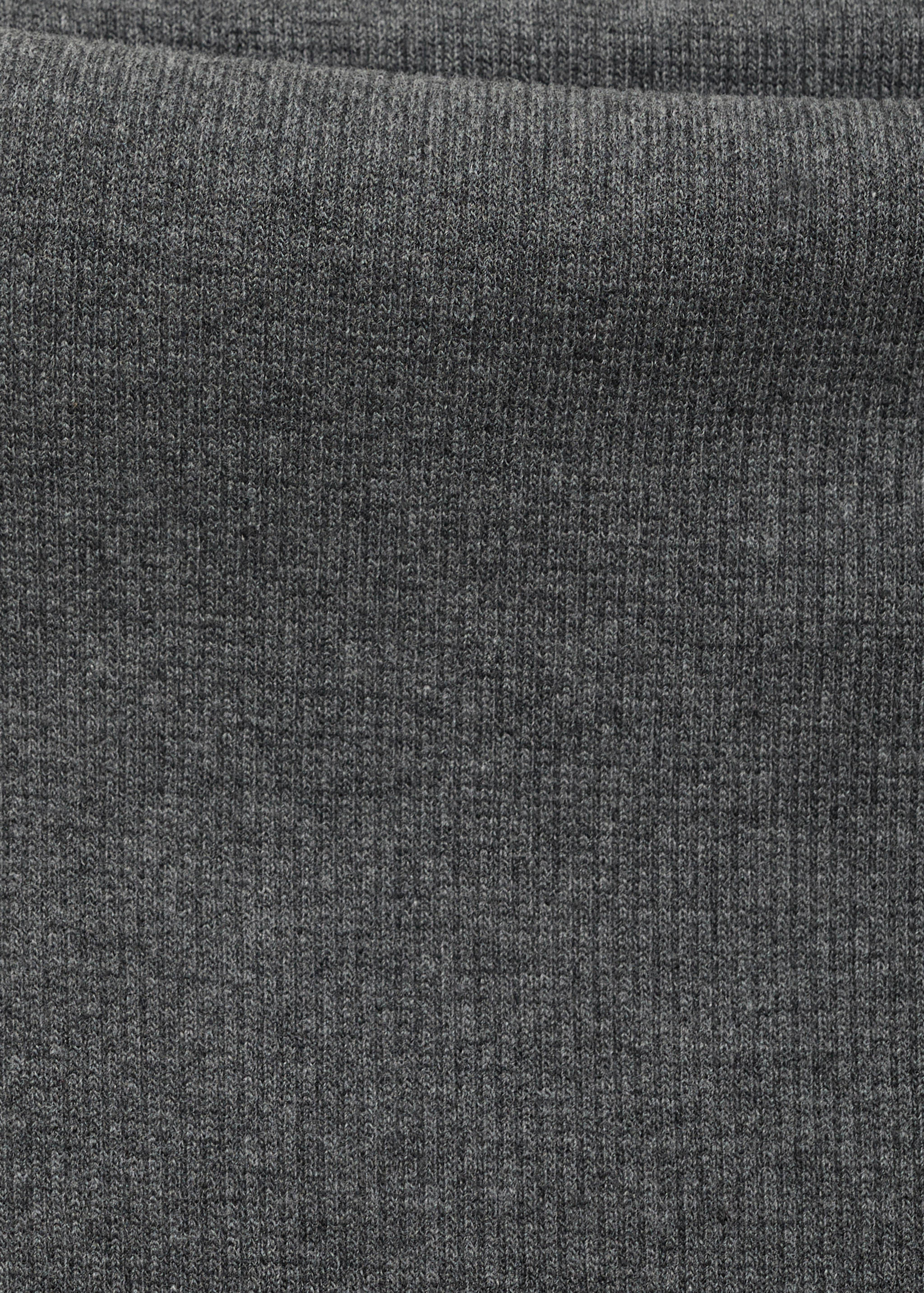 Ausgestellte Hose mit umgeschlagenem Bund - Detail des Artikels 8