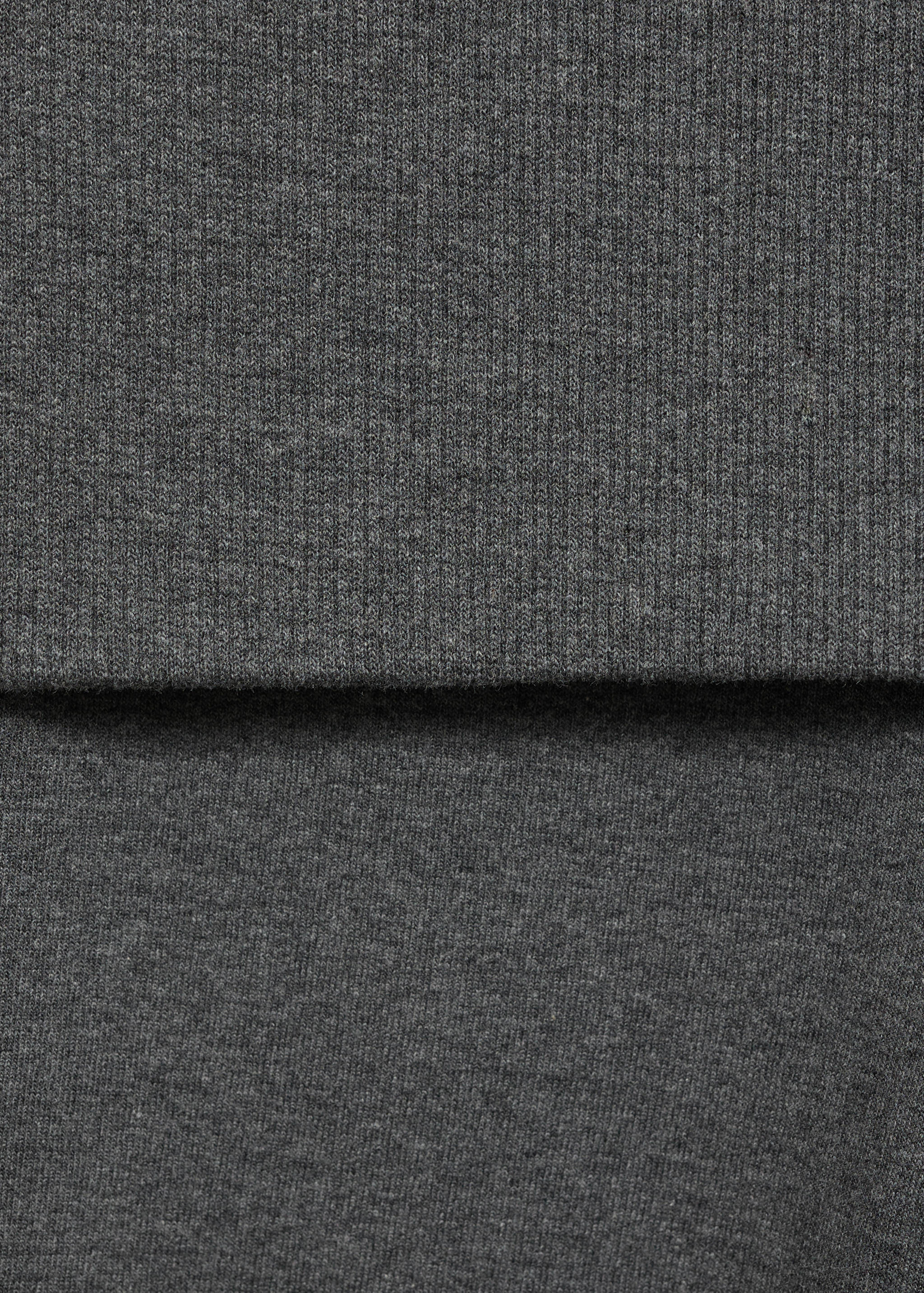 Ausgestellte Hose mit umgeschlagenem Bund - Detail des Artikels 0