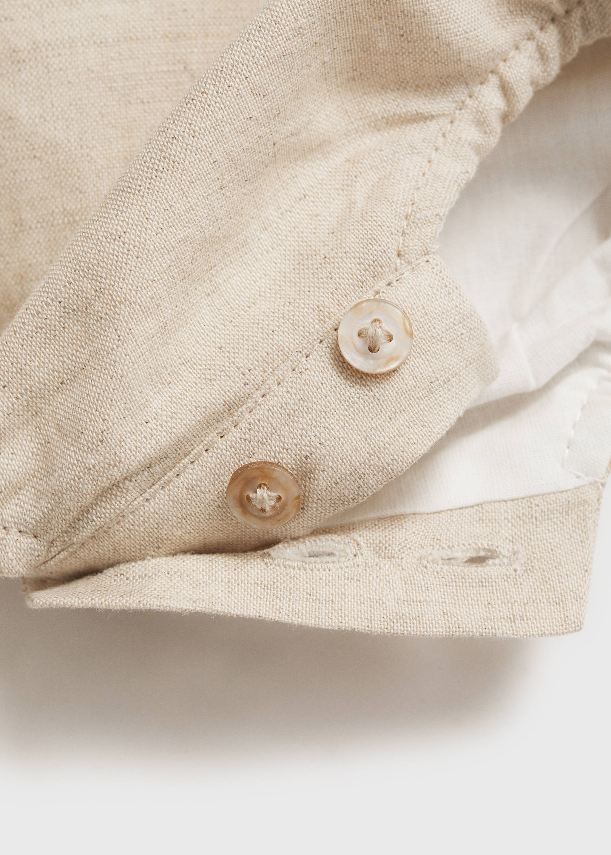 Strampler aus Leinen - Detail des Artikels 0