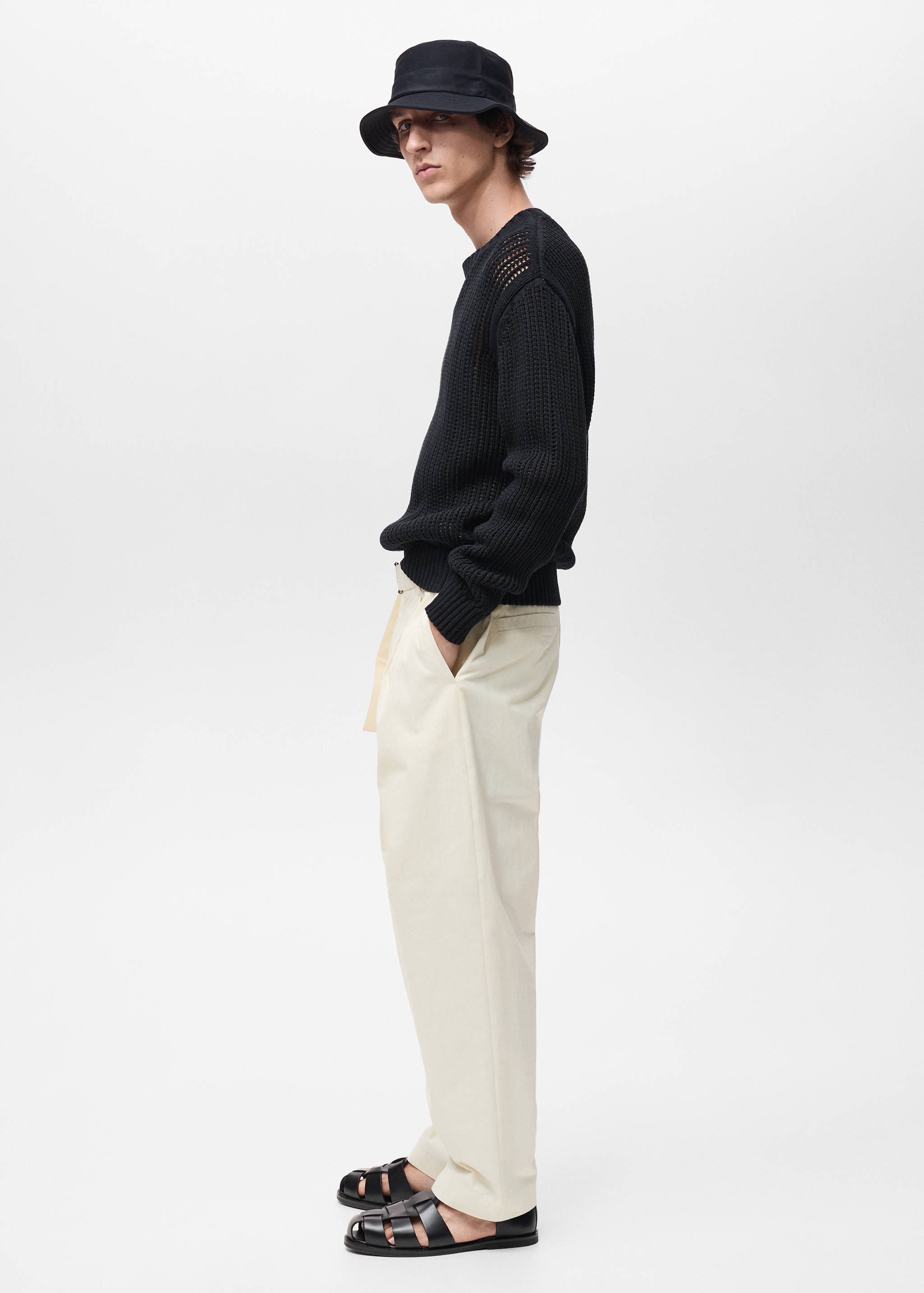Relaxed-fit trousers with belt - Details of the article 2