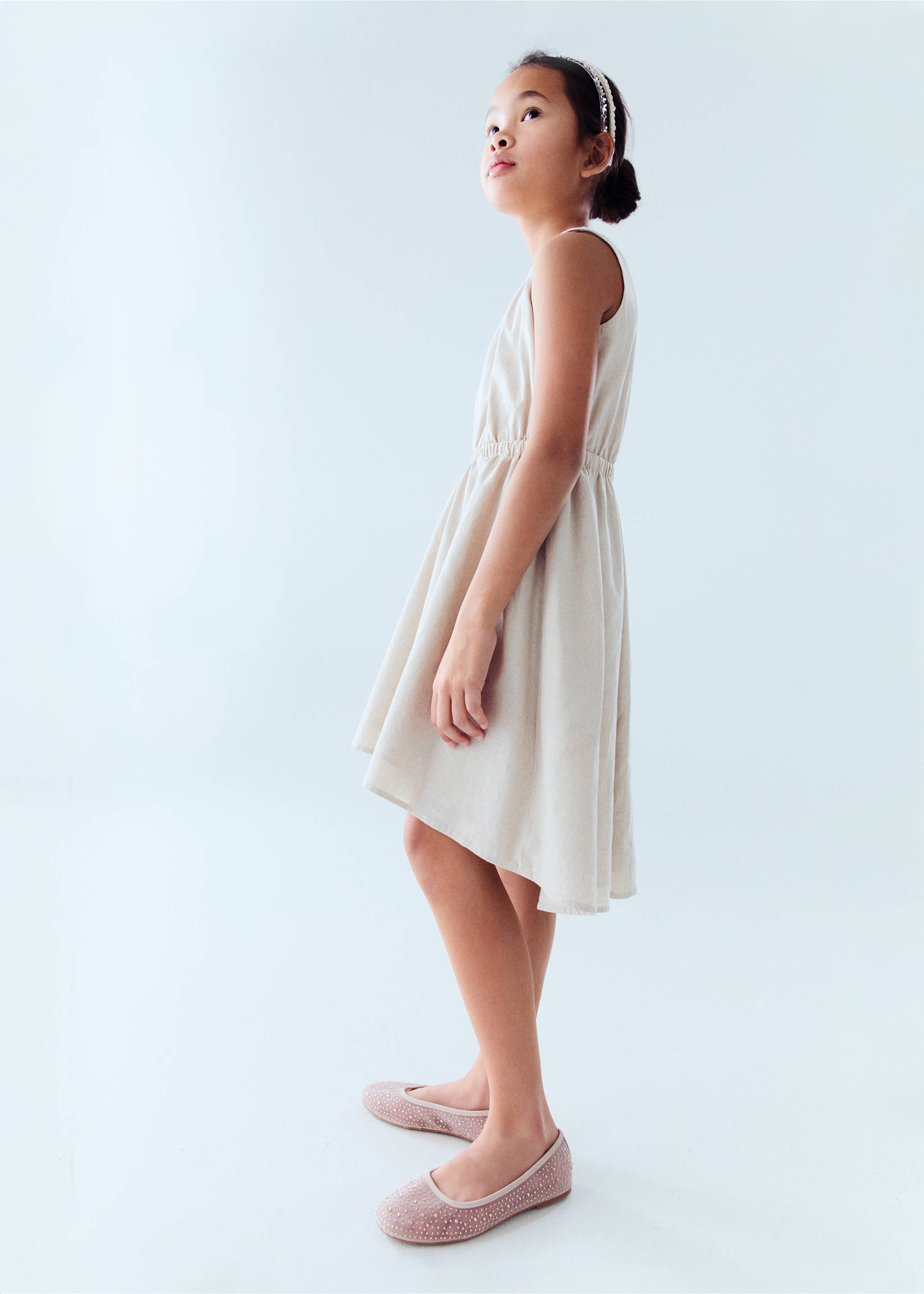 Vestit lli detall frunzit - Detall de l'article 5, Gris clar/pastel. Ref: 87054407-00.