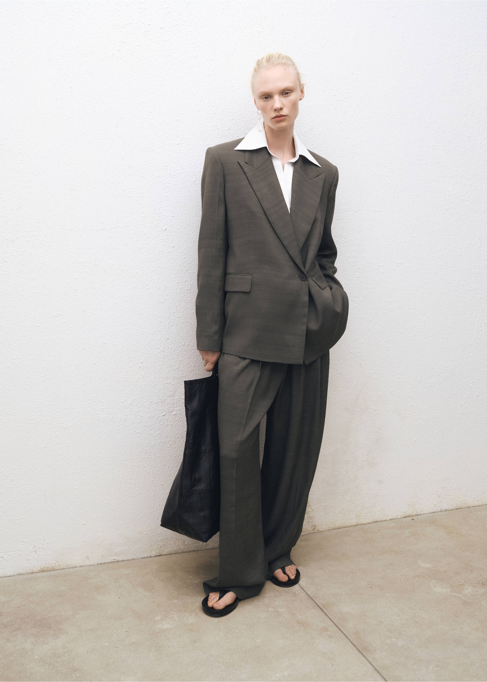 Veste costume oversize croisée - Plan général, Kaki. Ref: 87054420-00.