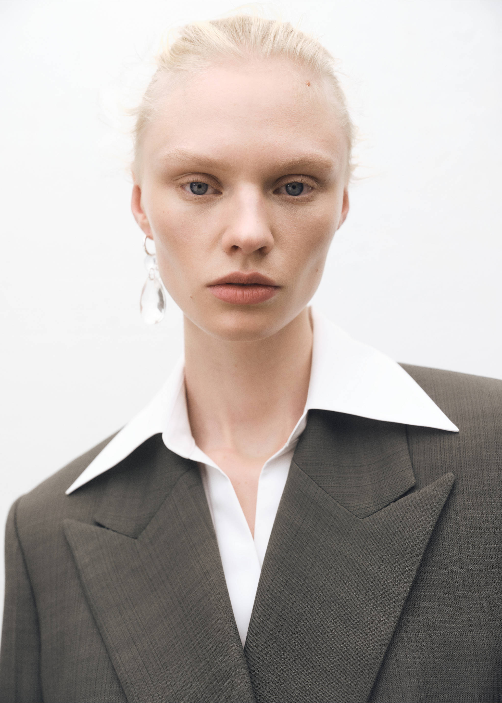 Veste costume oversize croisée - Détail de l'article 2, Kaki. Ref: 87054420-00.