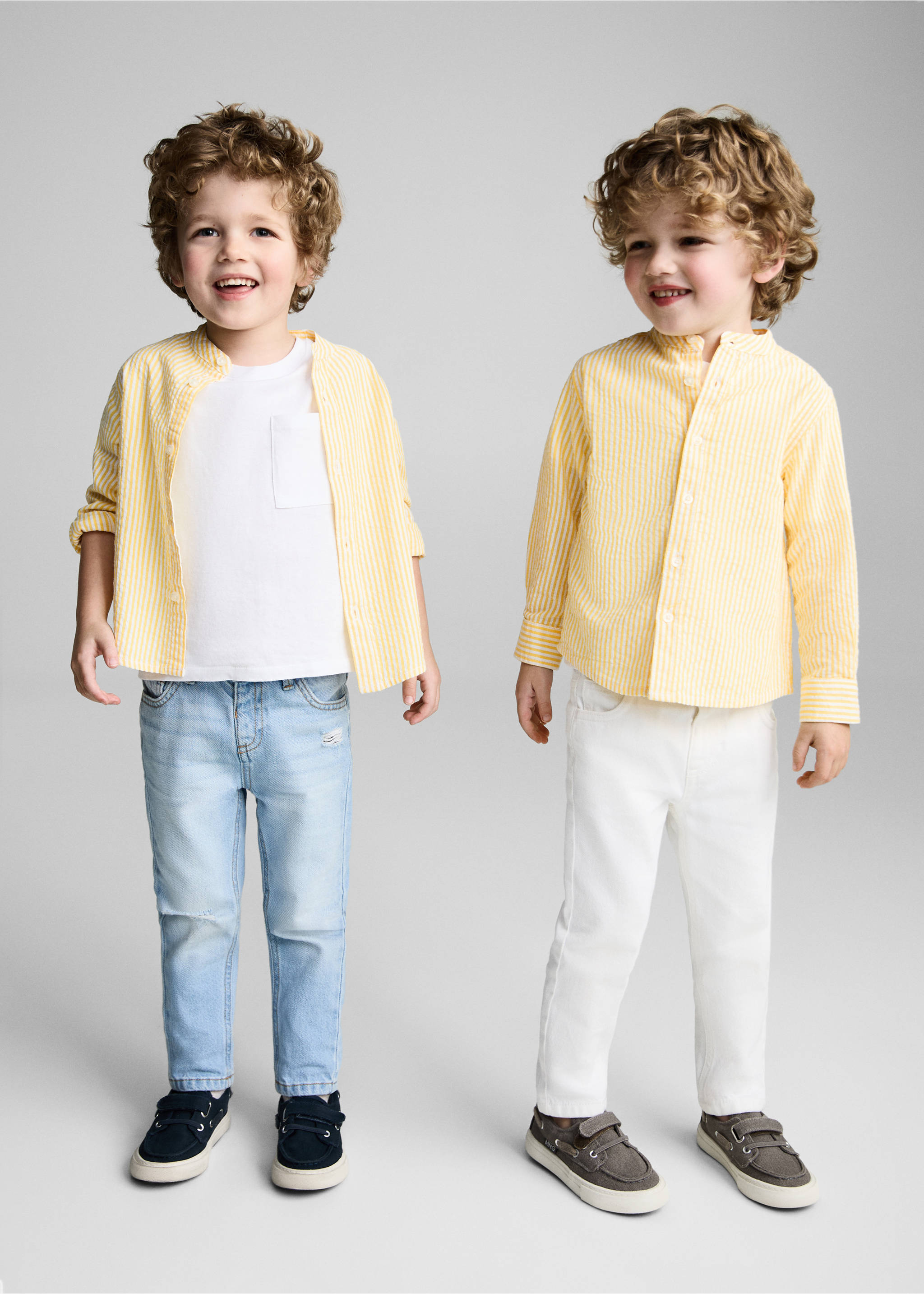 Fijngestreepte blouse - Overzichtstekening, Pastelgeel. Ref: 87054783-00.
