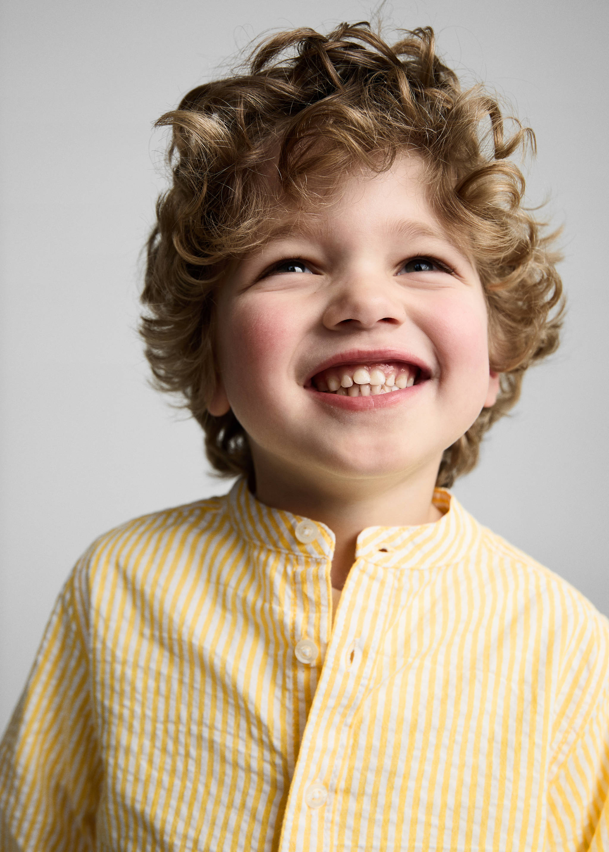 Fine-stripe shirt - Details of the article 1