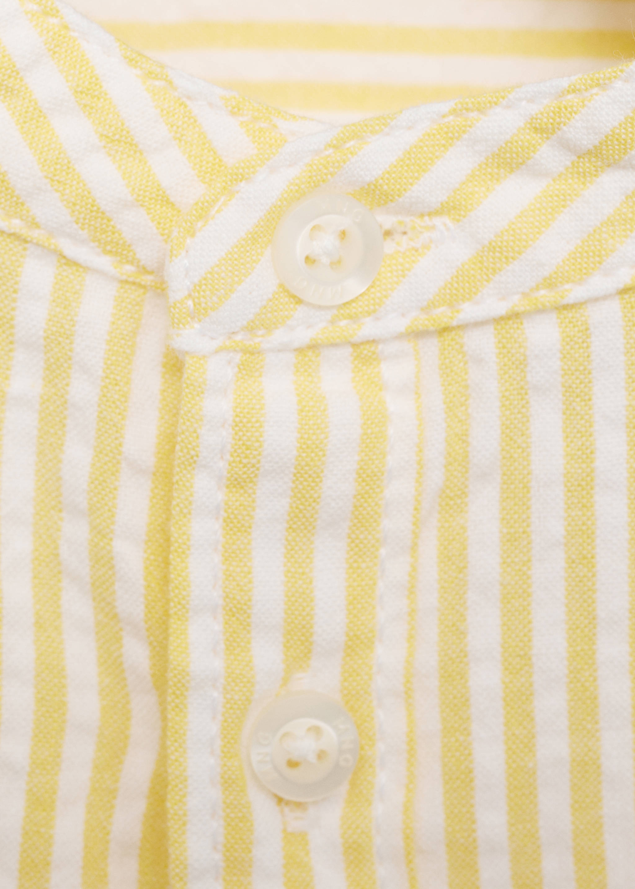 Fine-stripe shirt - Details of the article 8