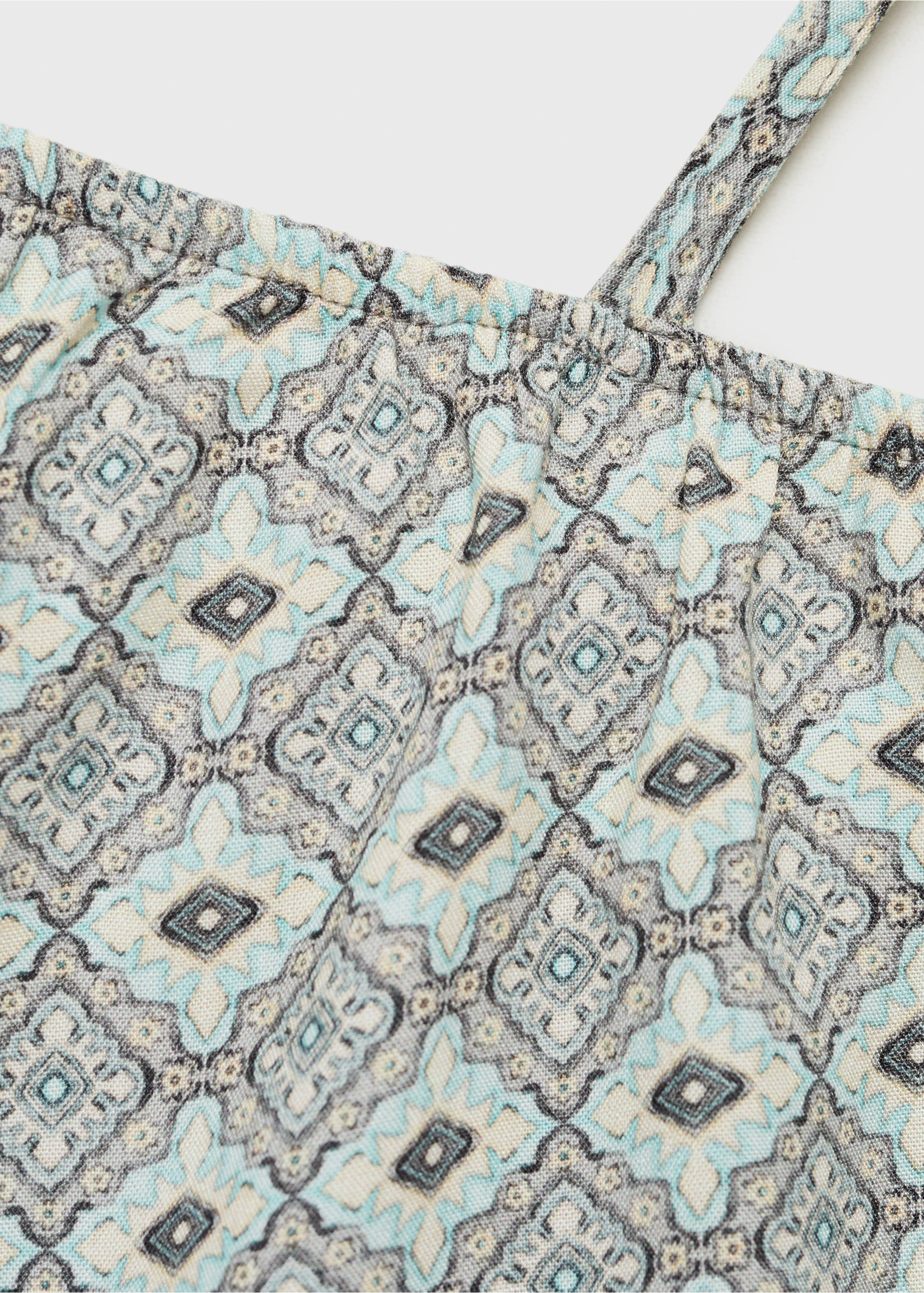 Asymmetrical printed blouse - Details of the article 8, Light/Pastel Grey. Ref: 87054788-00.