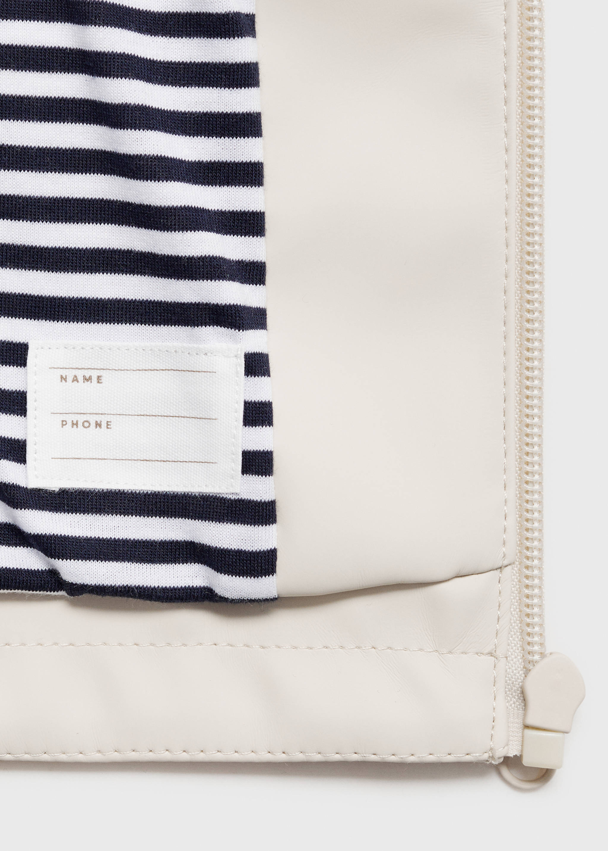 Water-repellent quilted jacket - Details of the article 8