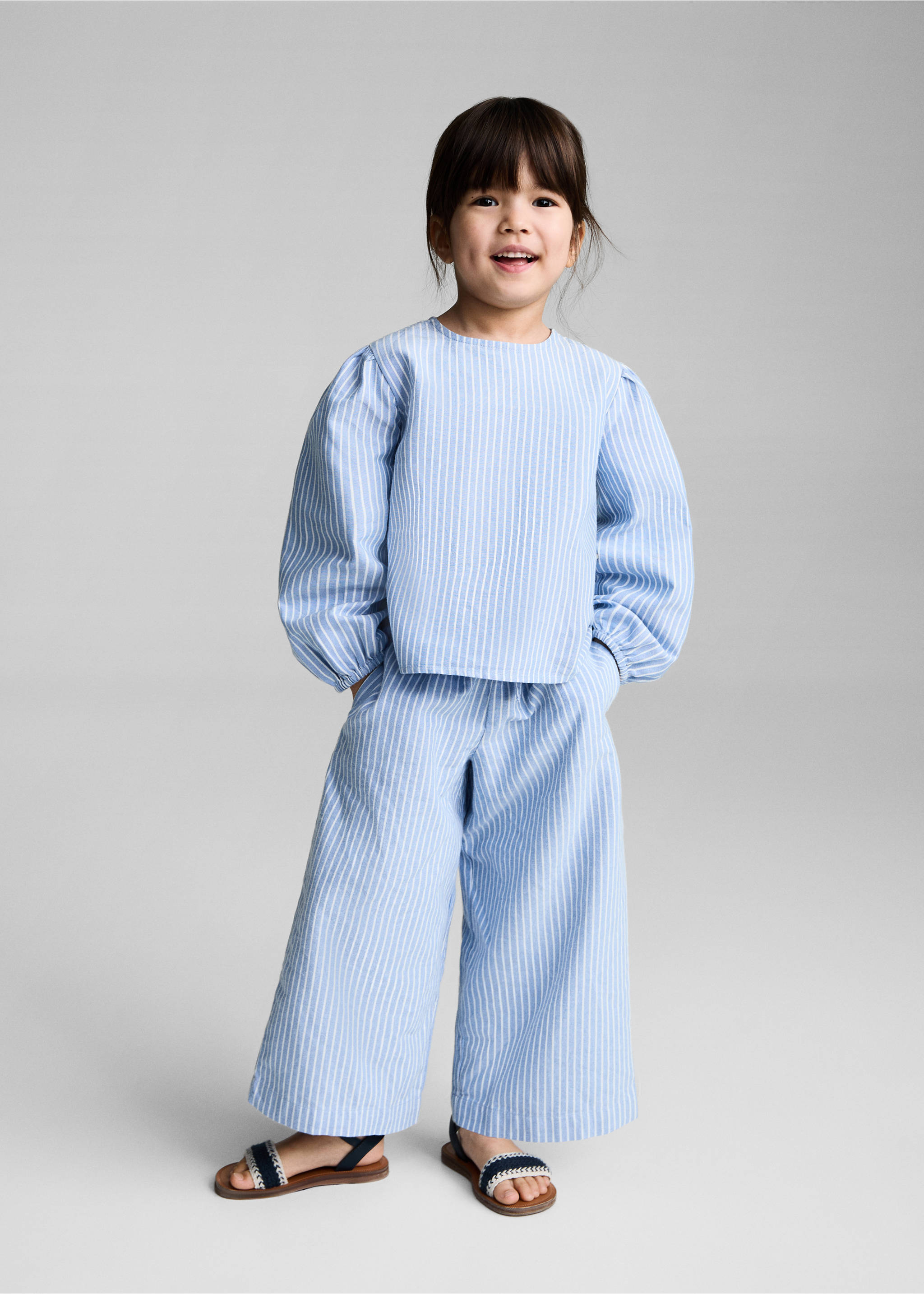 Gestreifte Baumwollhose - Allgemeine Ansicht, Indigoblau. Ref: 87054795-00.