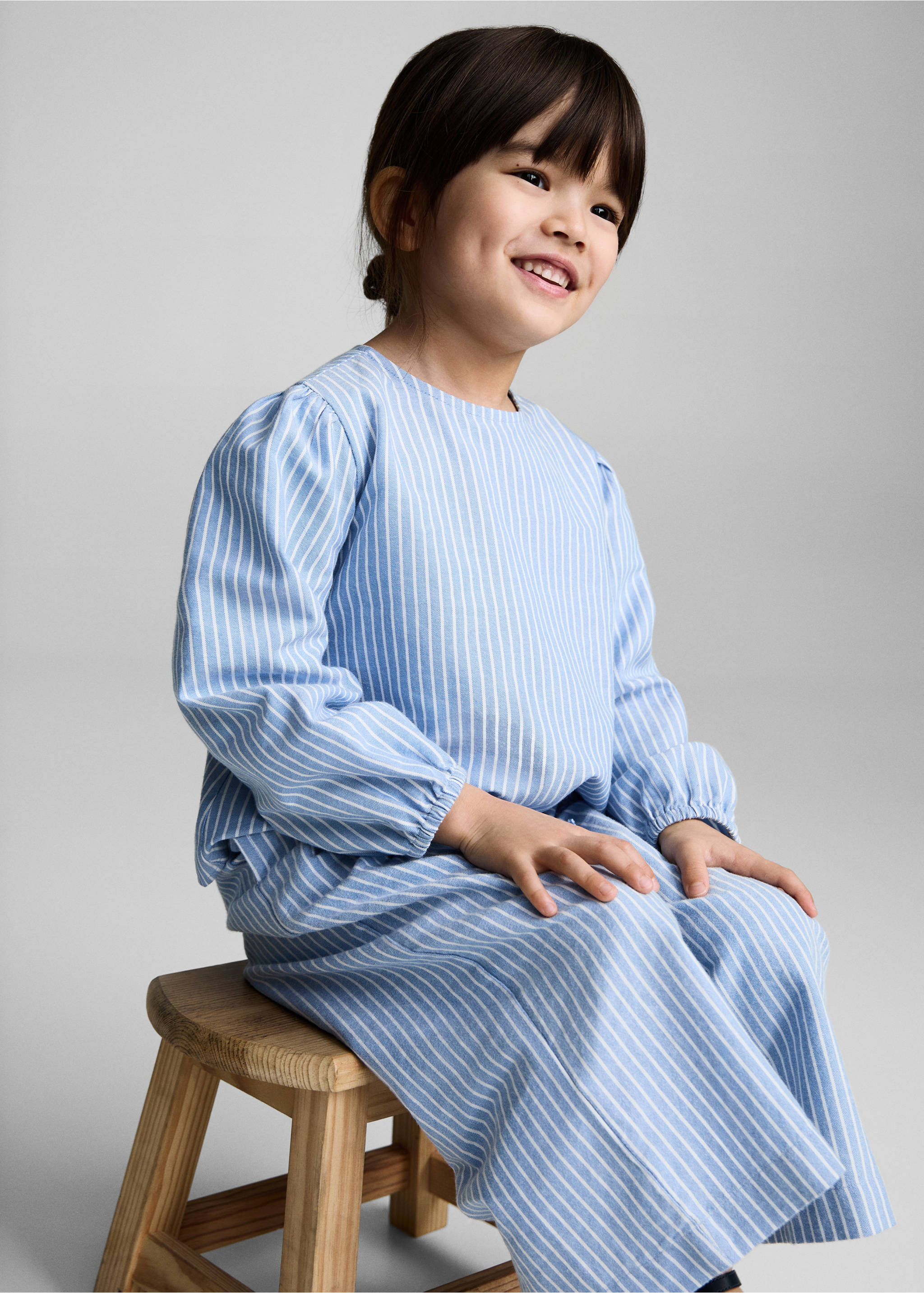 Gestreifte Baumwollhose - Mittlere Ansicht, Indigoblau. Ref: 87054795-00.