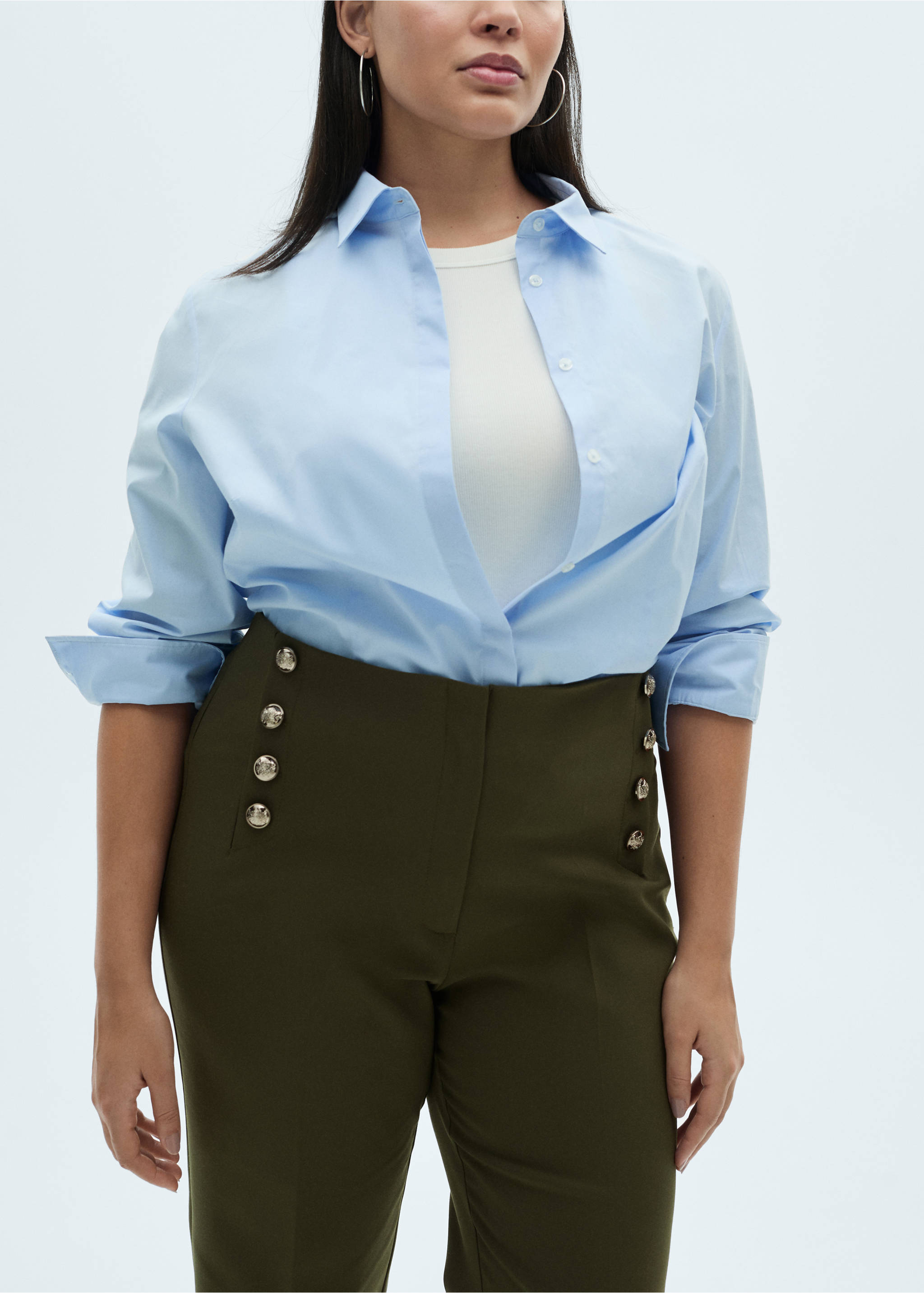 Straight trousers with jewel buttons - Details of the article 4, Khaki. Ref: 87054801-00.