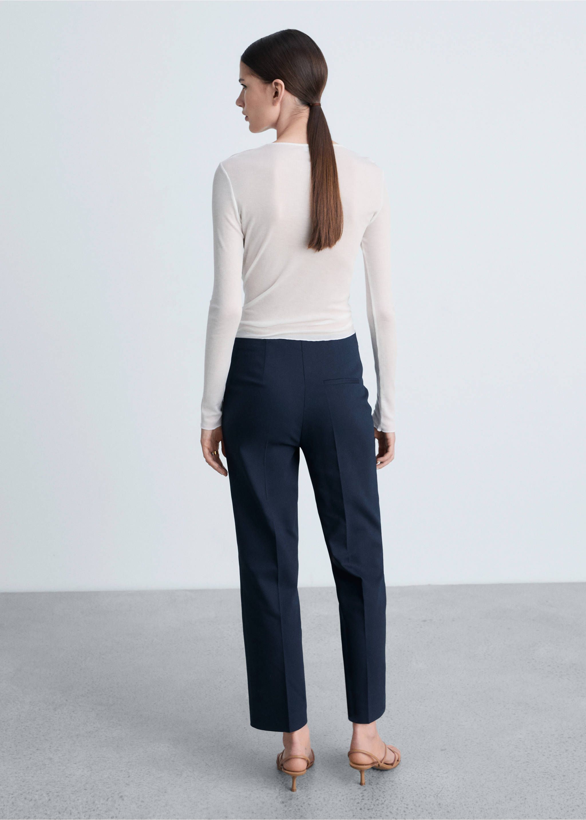 Straight trousers with jewel buttons - Reverse of the article, Dark Navy. Ref: 87054801-00.