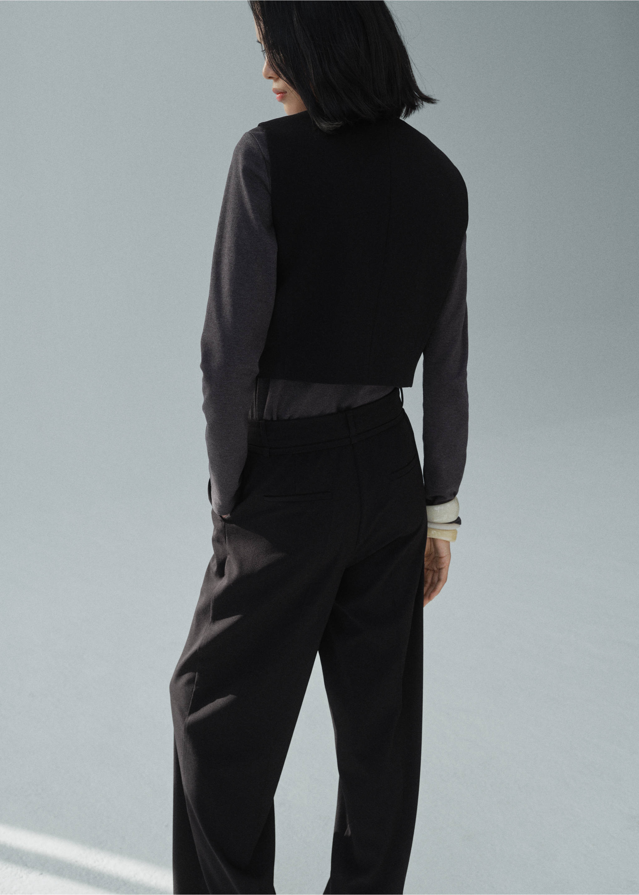 Gilet costume boutons - Verso de l’article, Noir. Ref: 87054802-00.