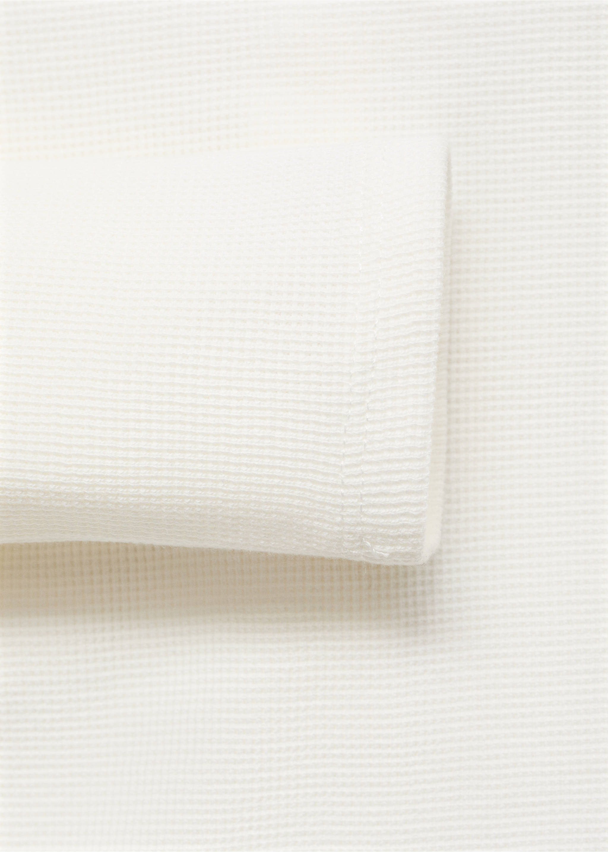 Samarreta màniga llarga botons - Detall de l'article 0, Blanc trencat. Ref: 87054805-00.