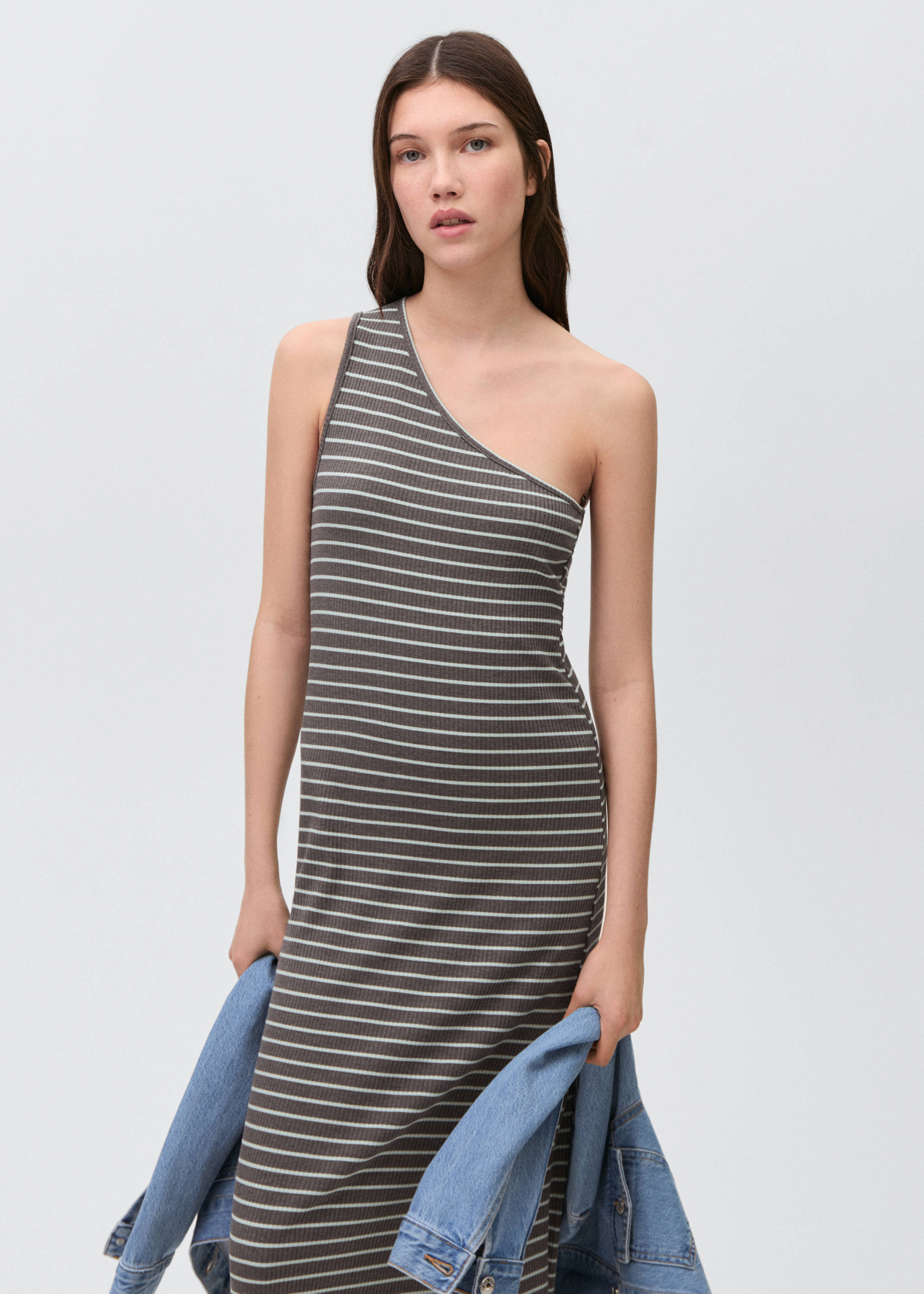 Long asymmetric dress - Medium plane