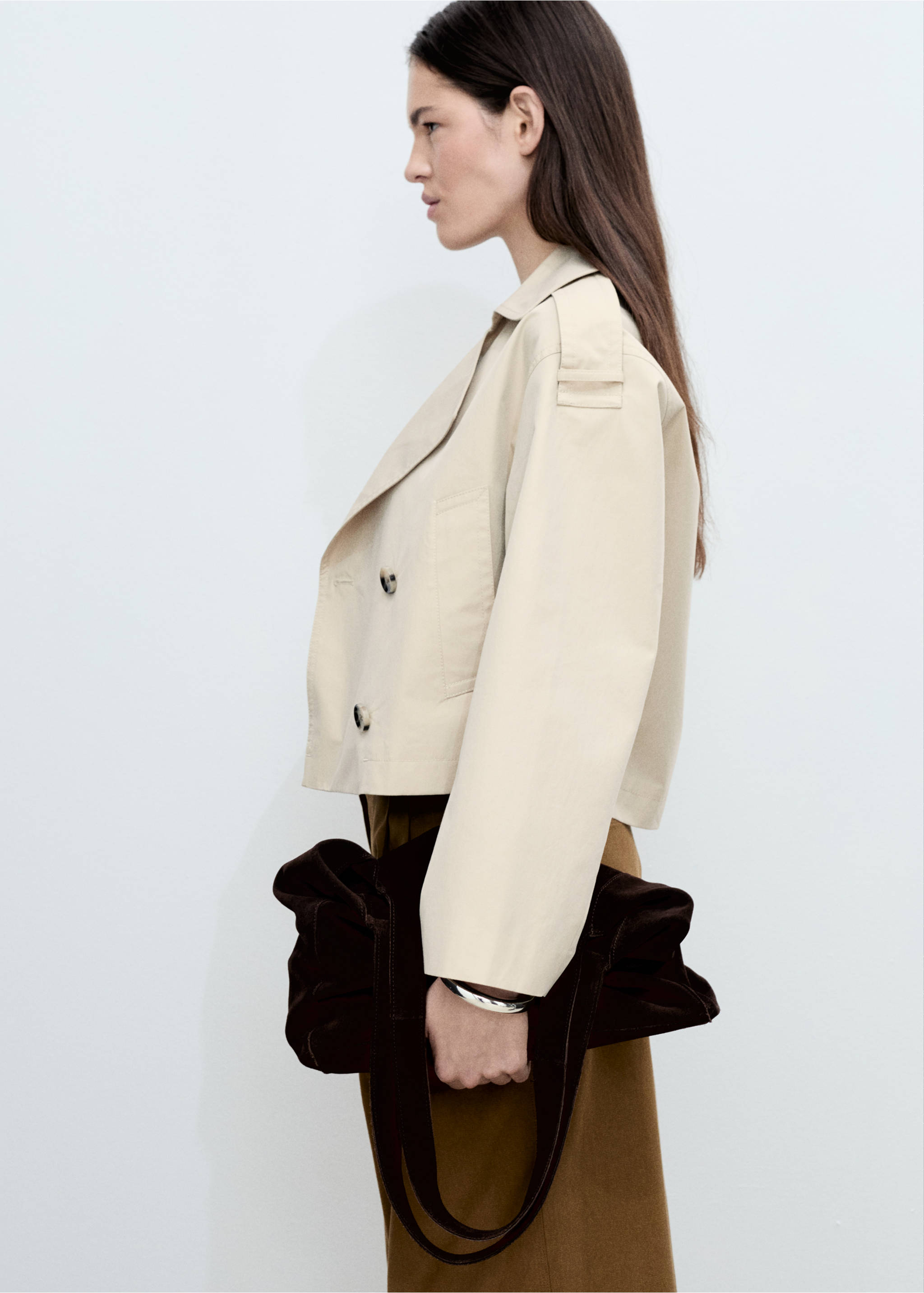 Double-breasted cropped trench coat - Details of the article 6, Light/Pastel Grey. Ref: 87055735-00.