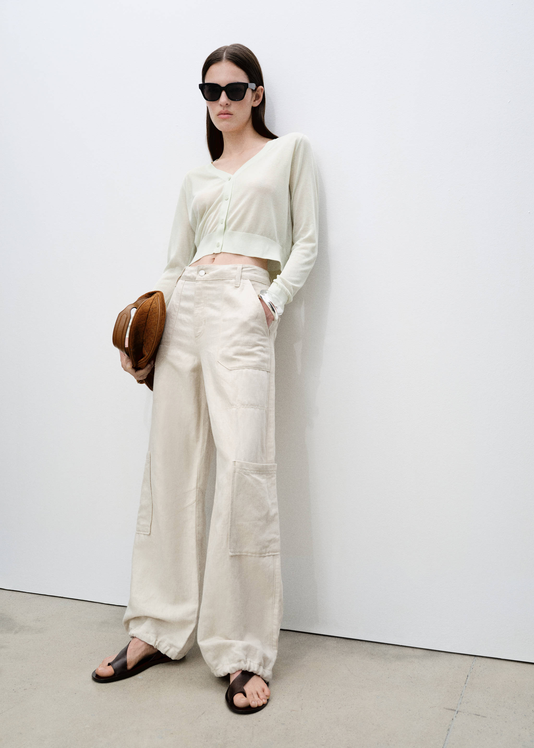 Semi-transparent cropped knitted cardigan - General plane