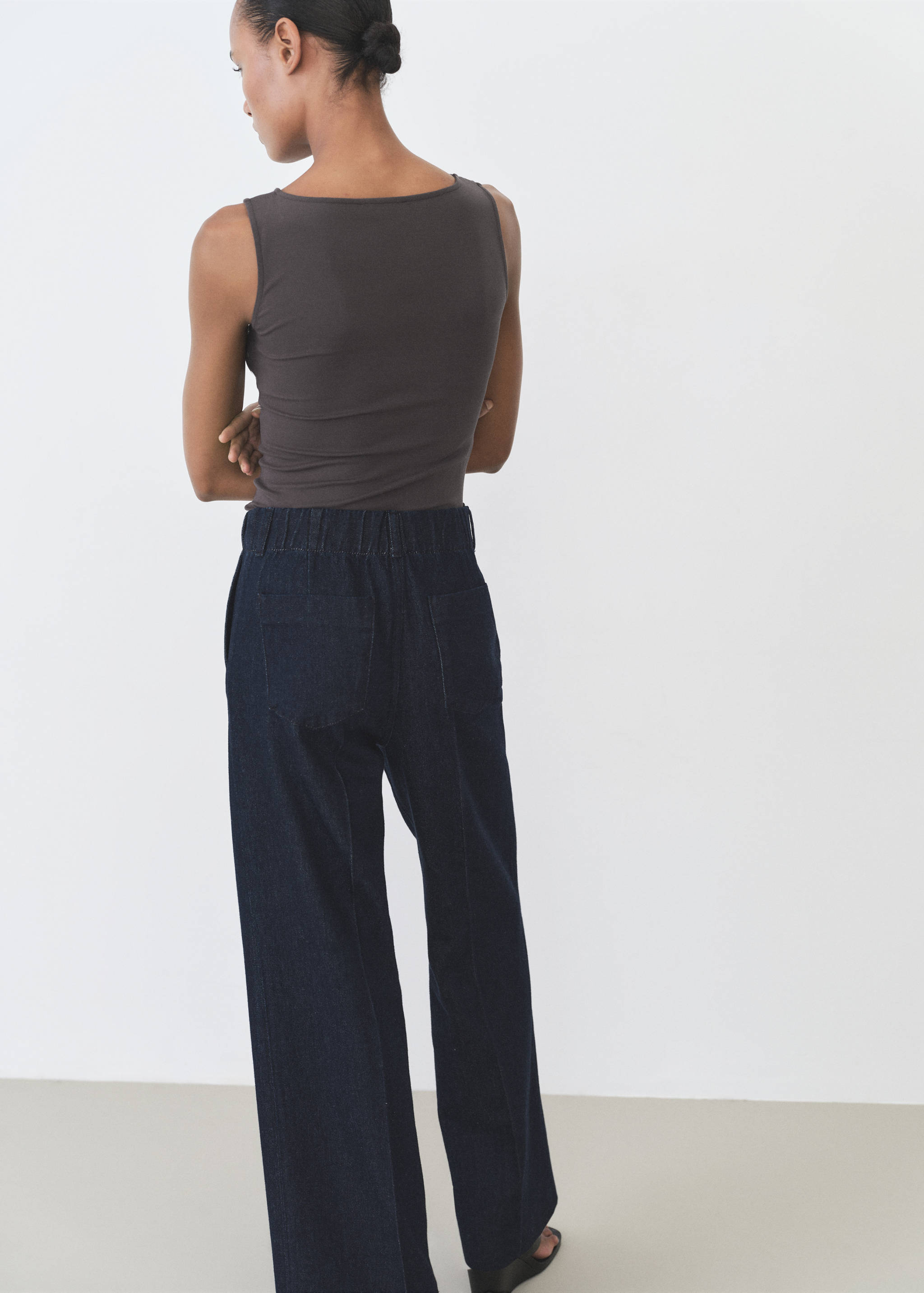 Cotton top with sequin detail - Reverse of the article