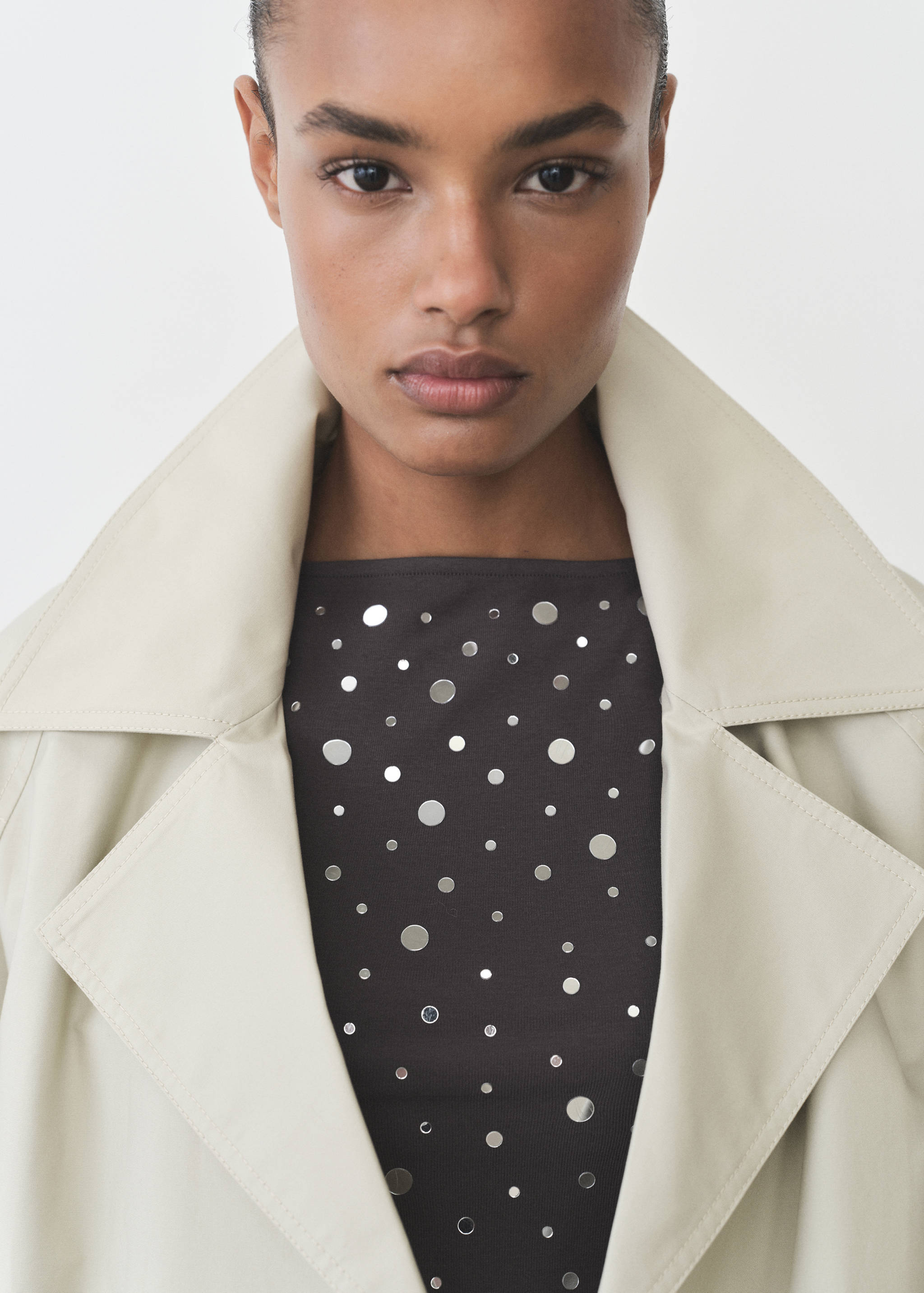 Cotton top with sequin detail - Details of the article 2