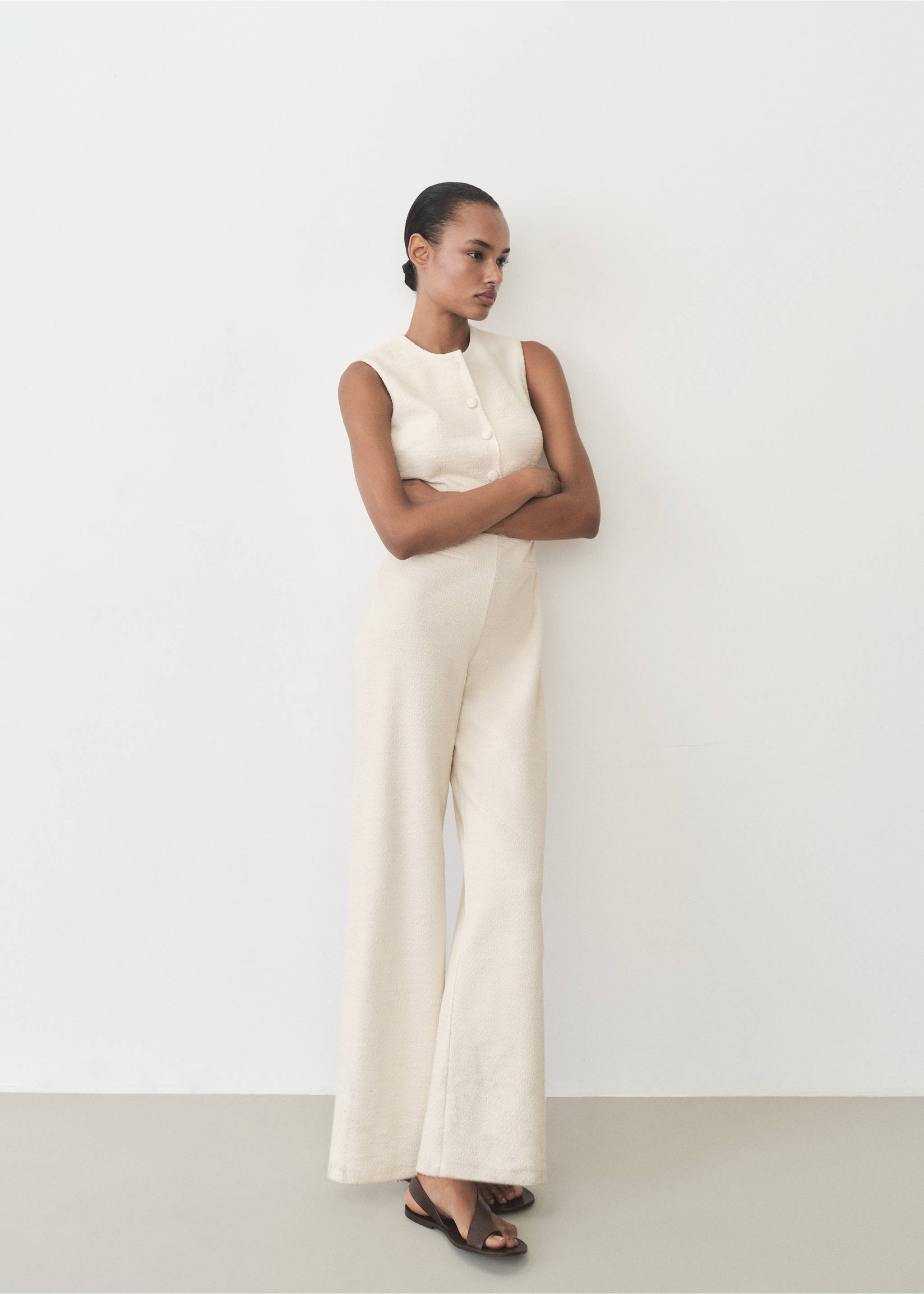 Buttoned tweed jumpsuit - Details of the article 2, Ecru. Ref: 87055755-00.