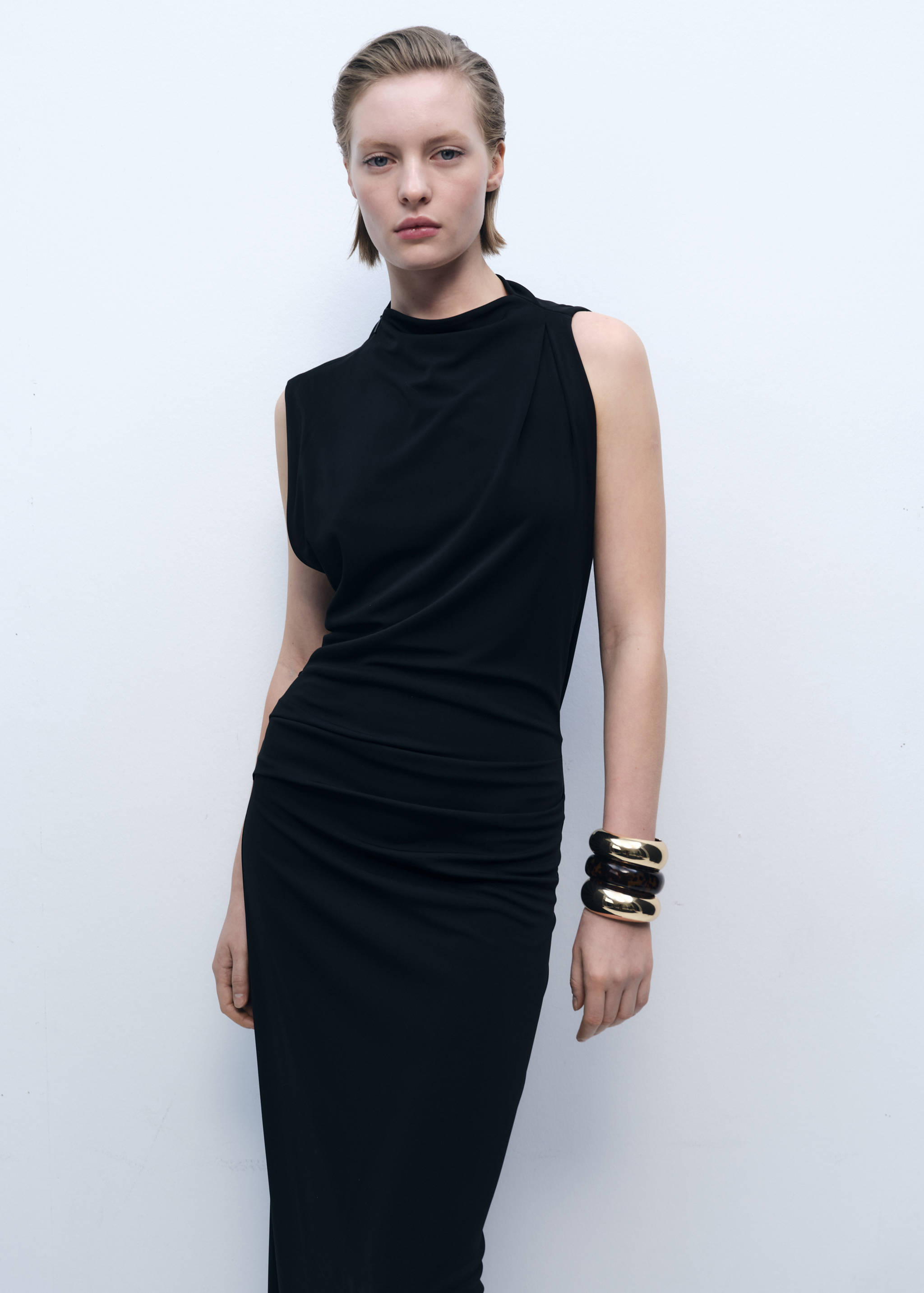Draped dress with side-slit - Medium plane
