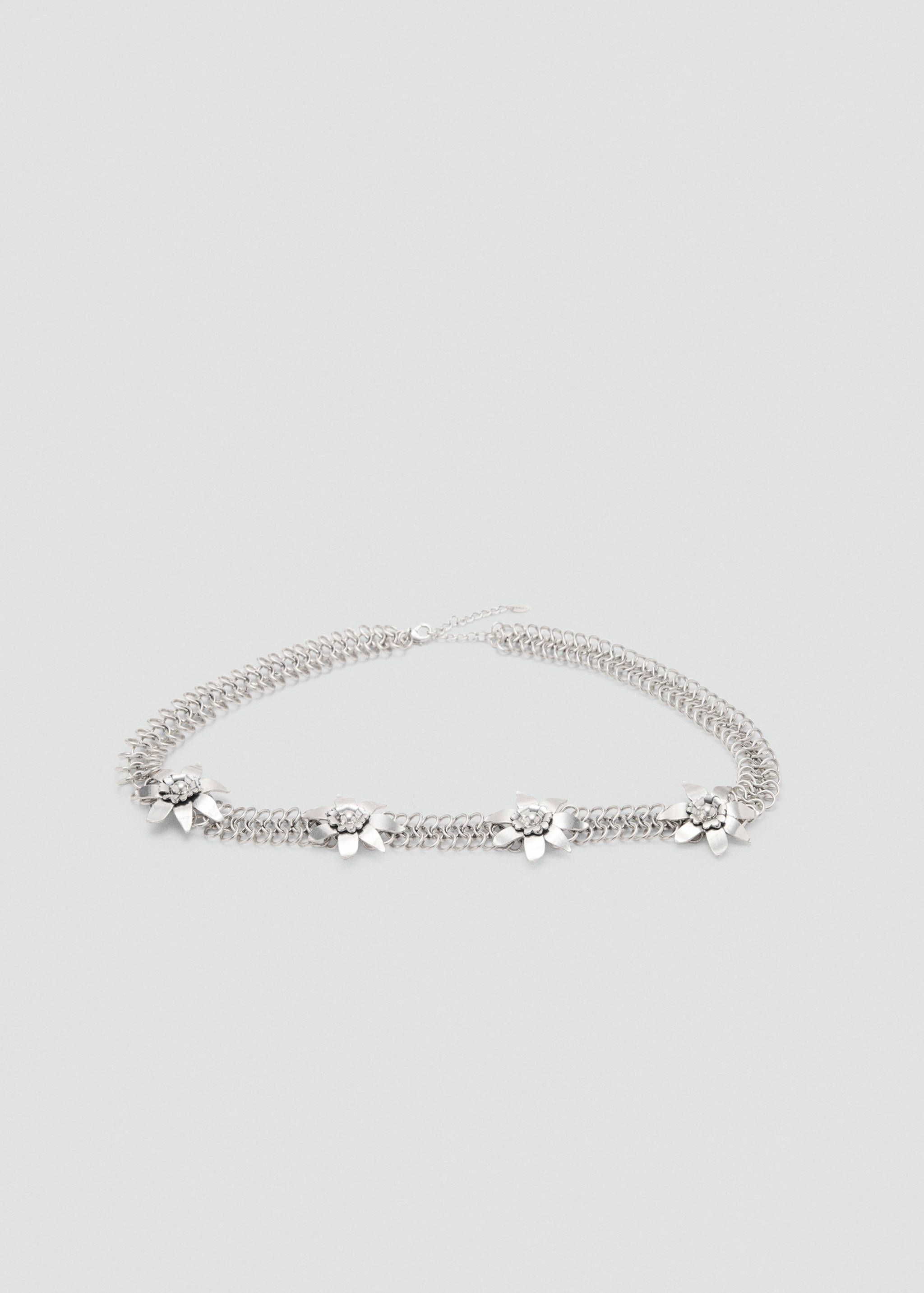 Láncos öv fémes virágokkal - Termék modell nélkül