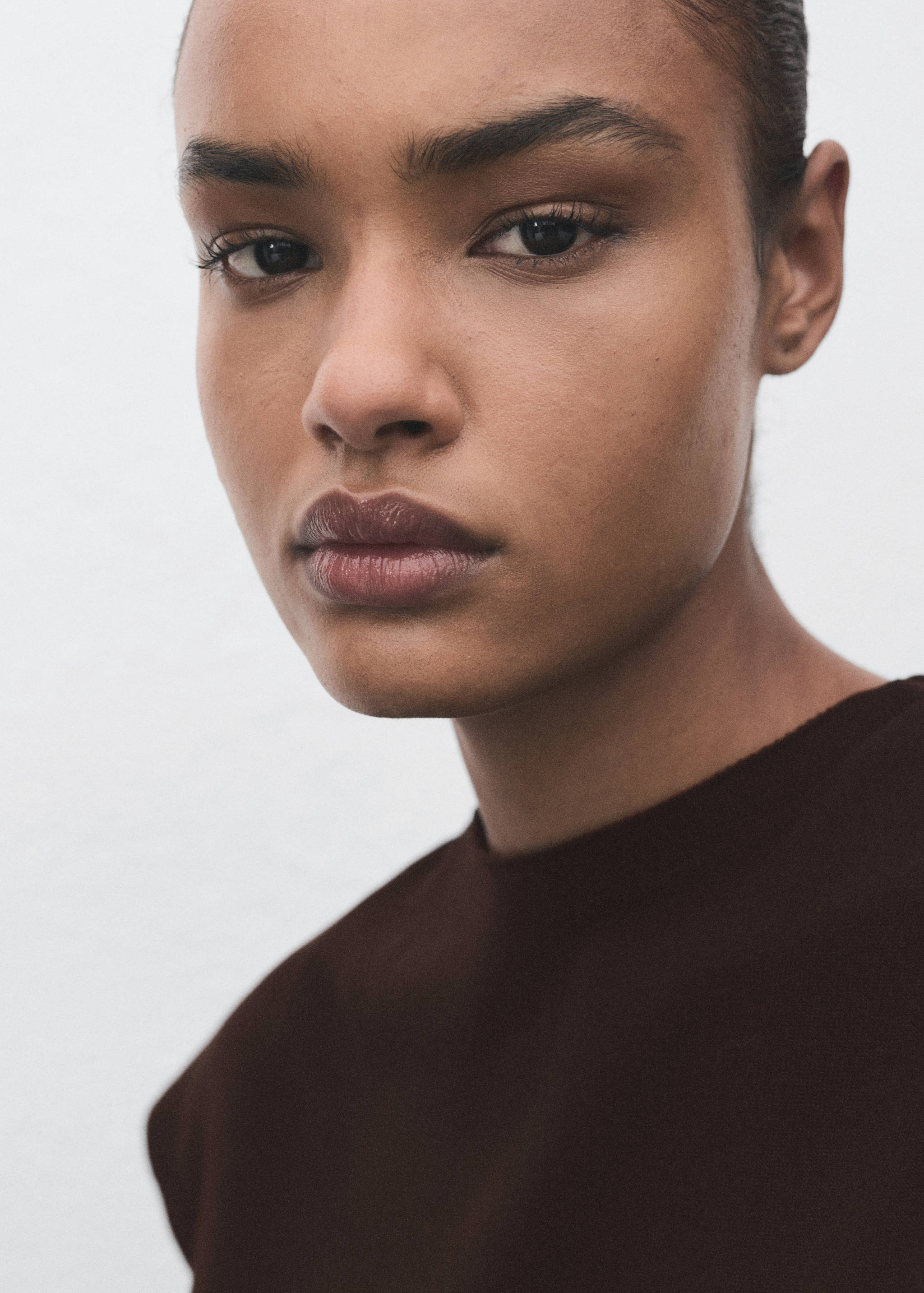 Short-sleeved fine-knit sweater - Details of the article 1