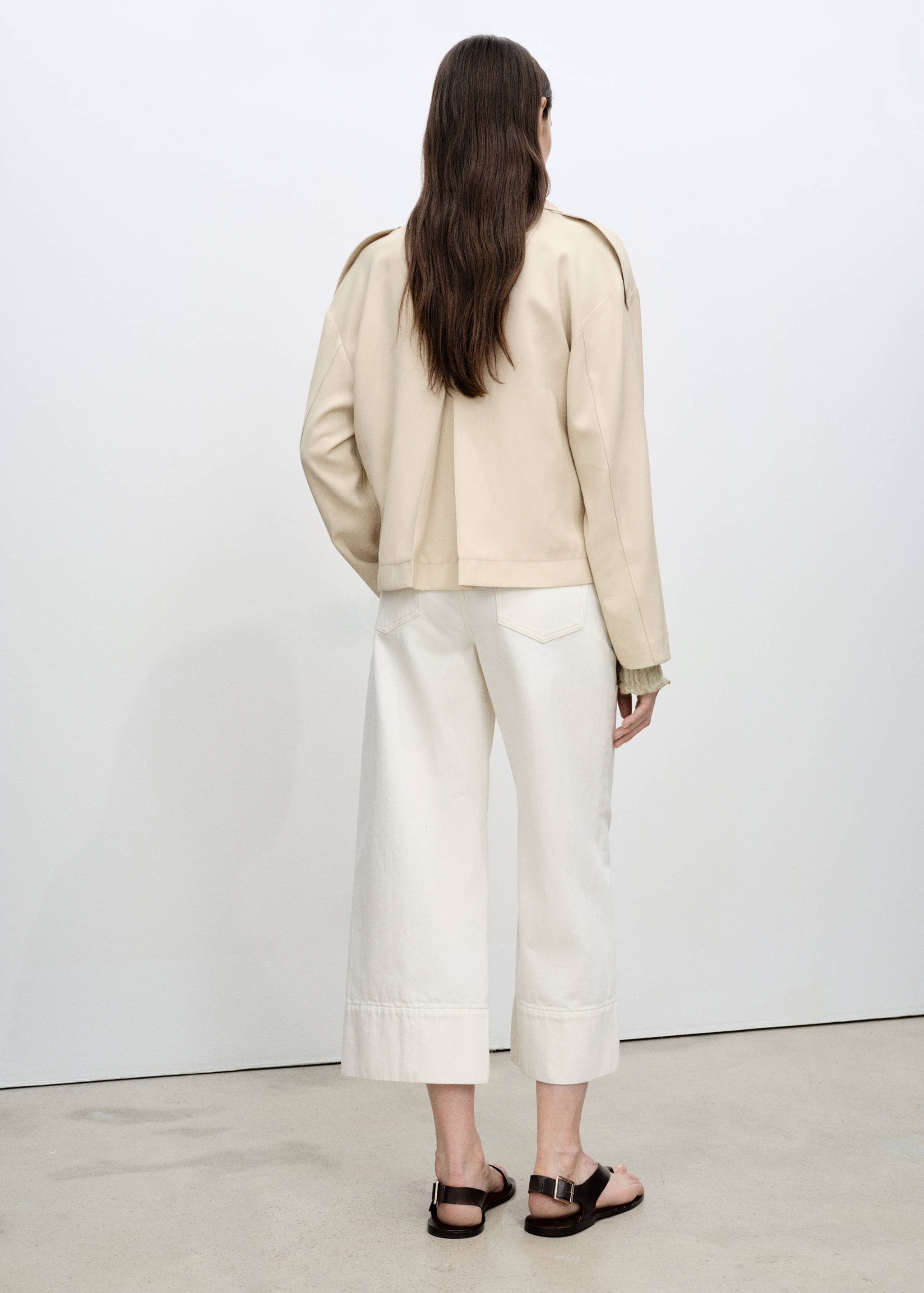 Jeans wide leg crop costuras - Reverso del artículo